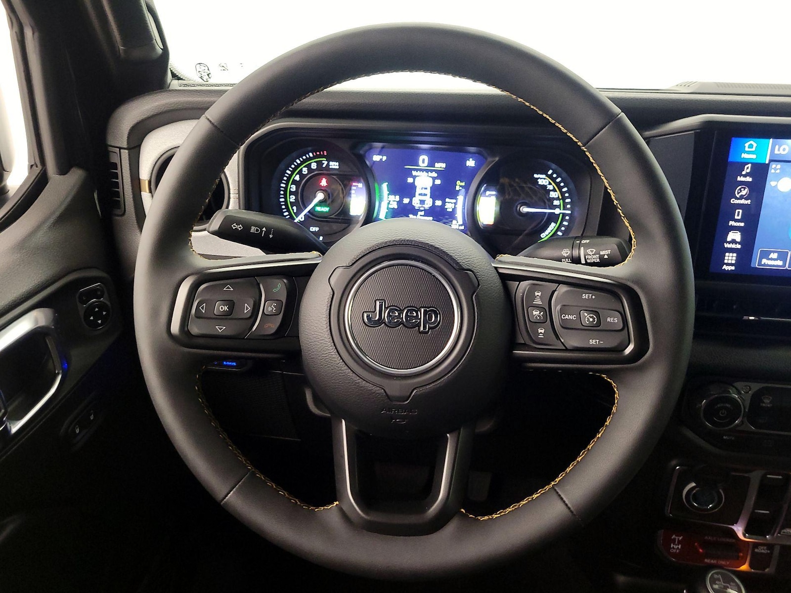 2024 Jeep Wrangler 4xe Willys 4XE - Photo 11