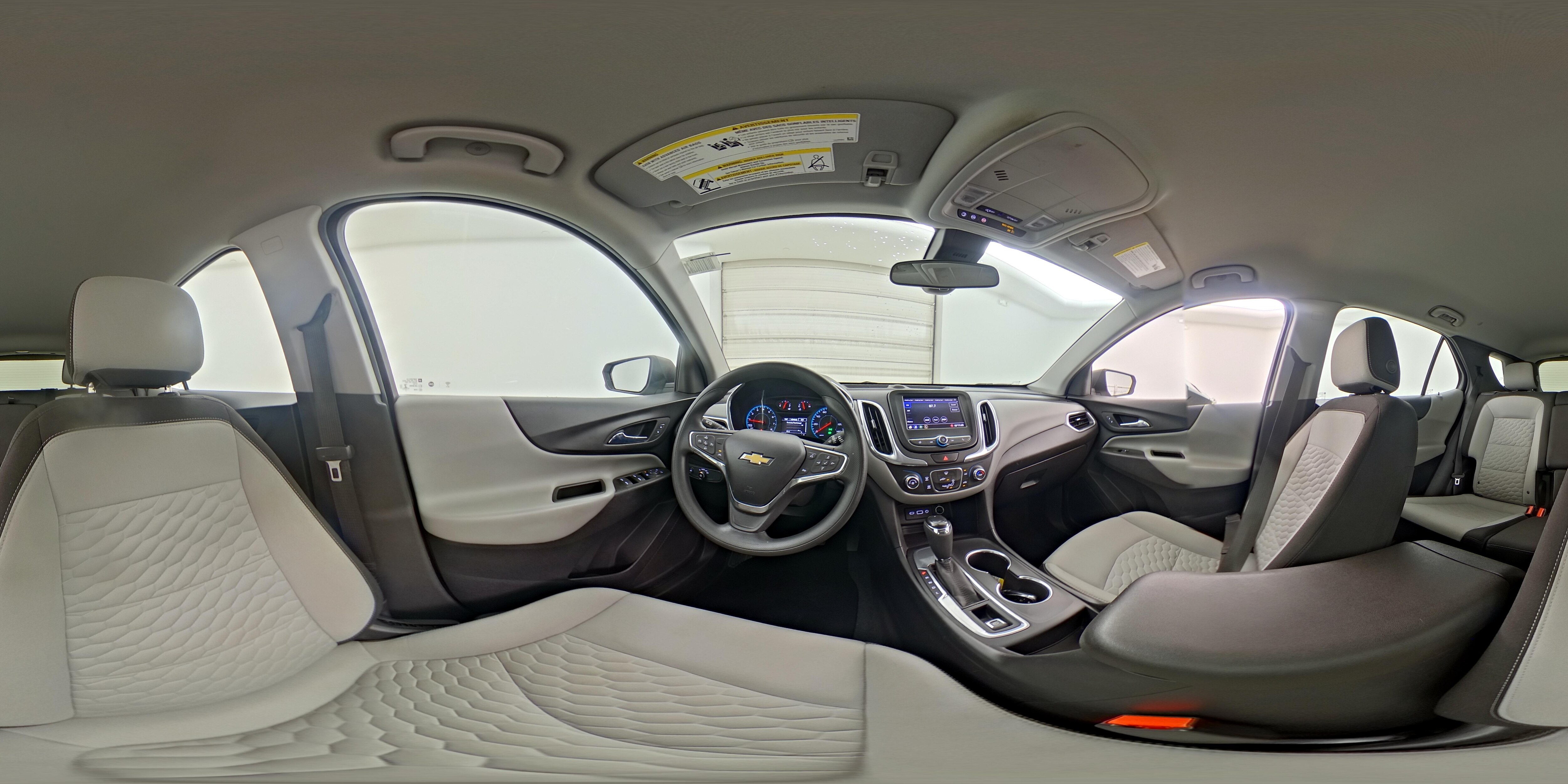 2020 Chevrolet Equinox LS - Photo 24