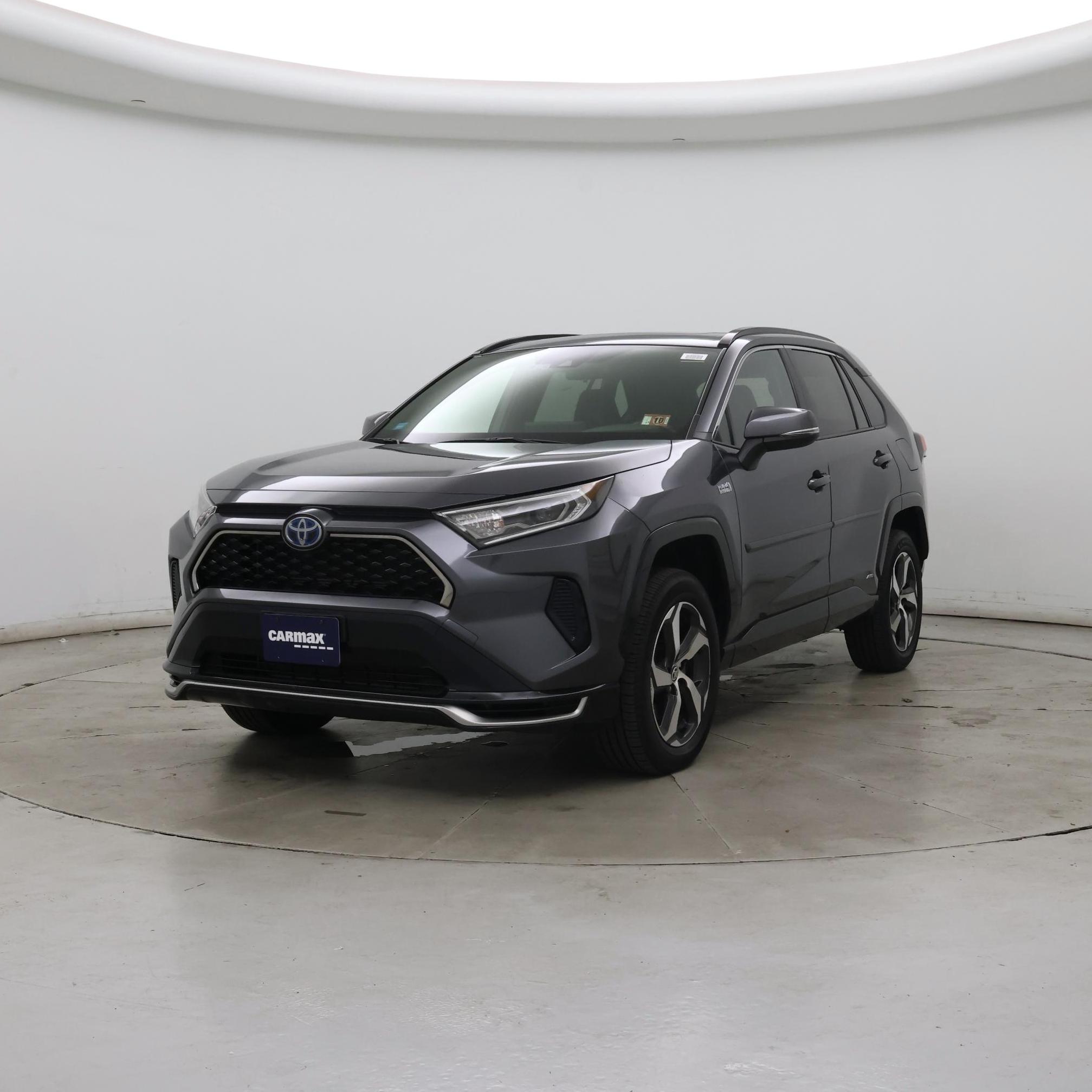 Thumbnail: 2021 Toyota RAV4 - 4