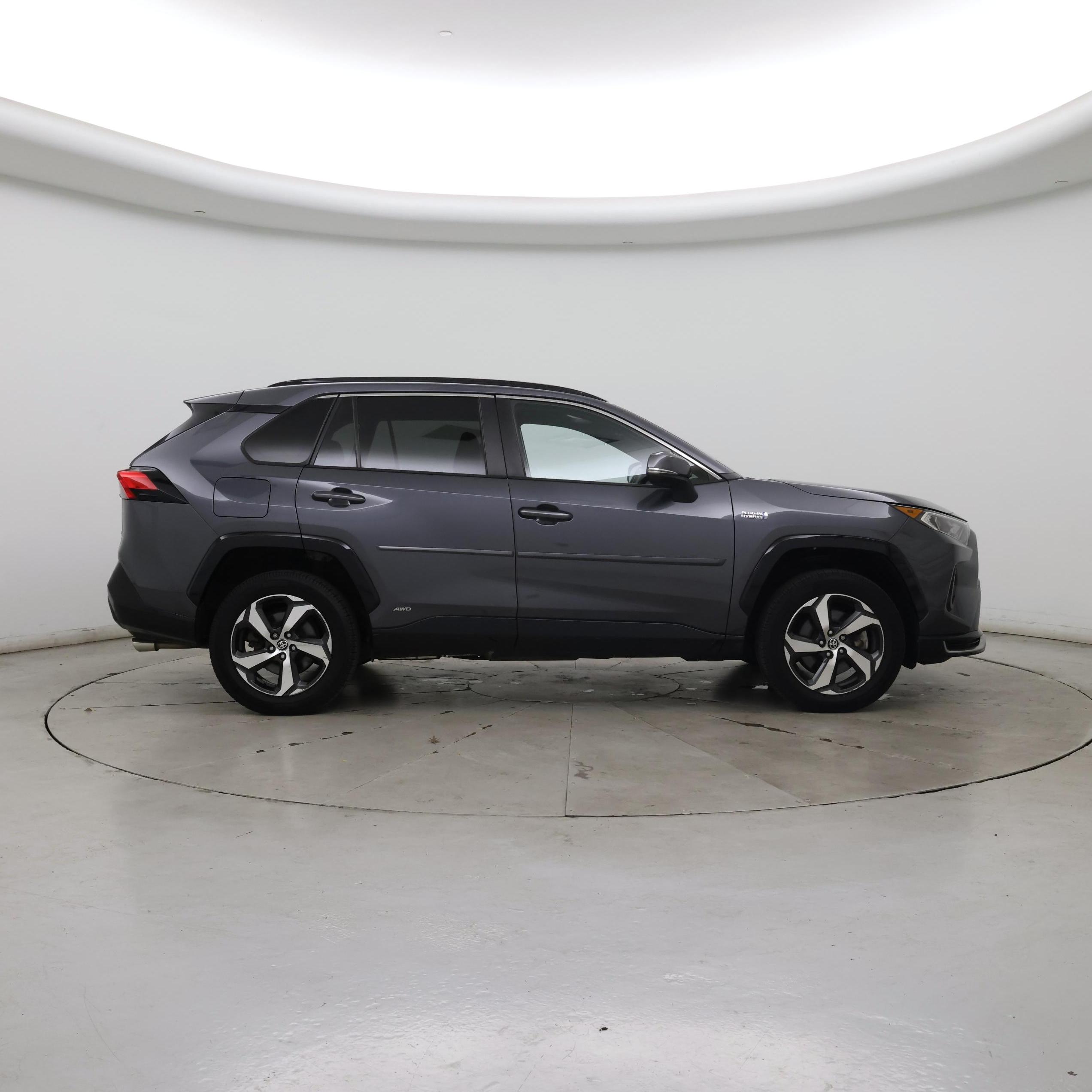 Thumbnail: 2021 Toyota RAV4 - 7