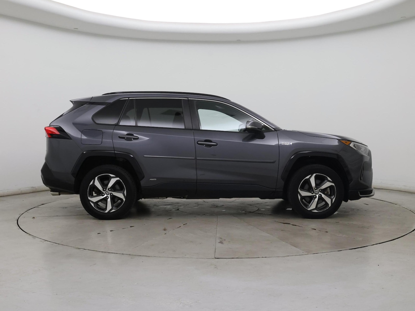 2021 Toyota RAV4 SE - Photo 8