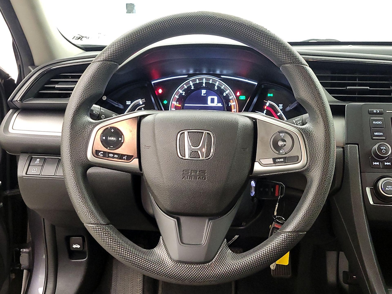 2018 Honda Civic LX - Photo 11