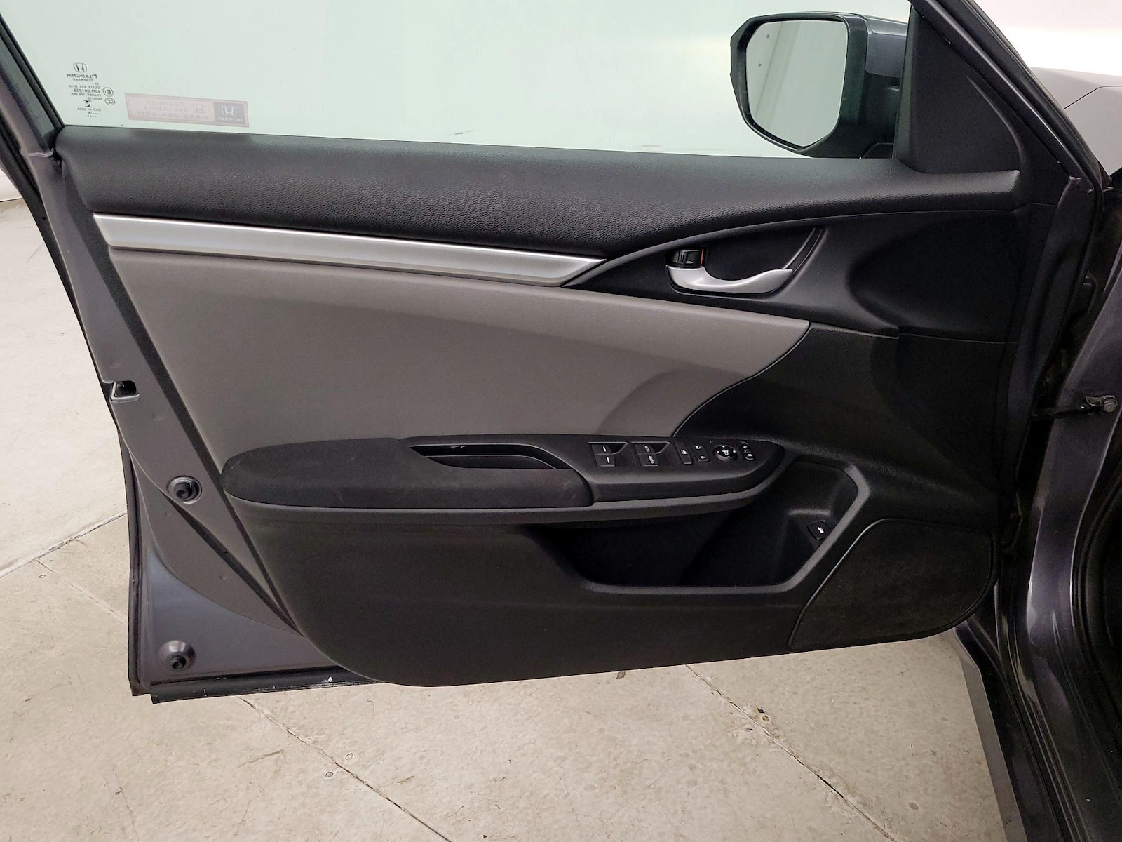2018 Honda Civic LX - Photo 13