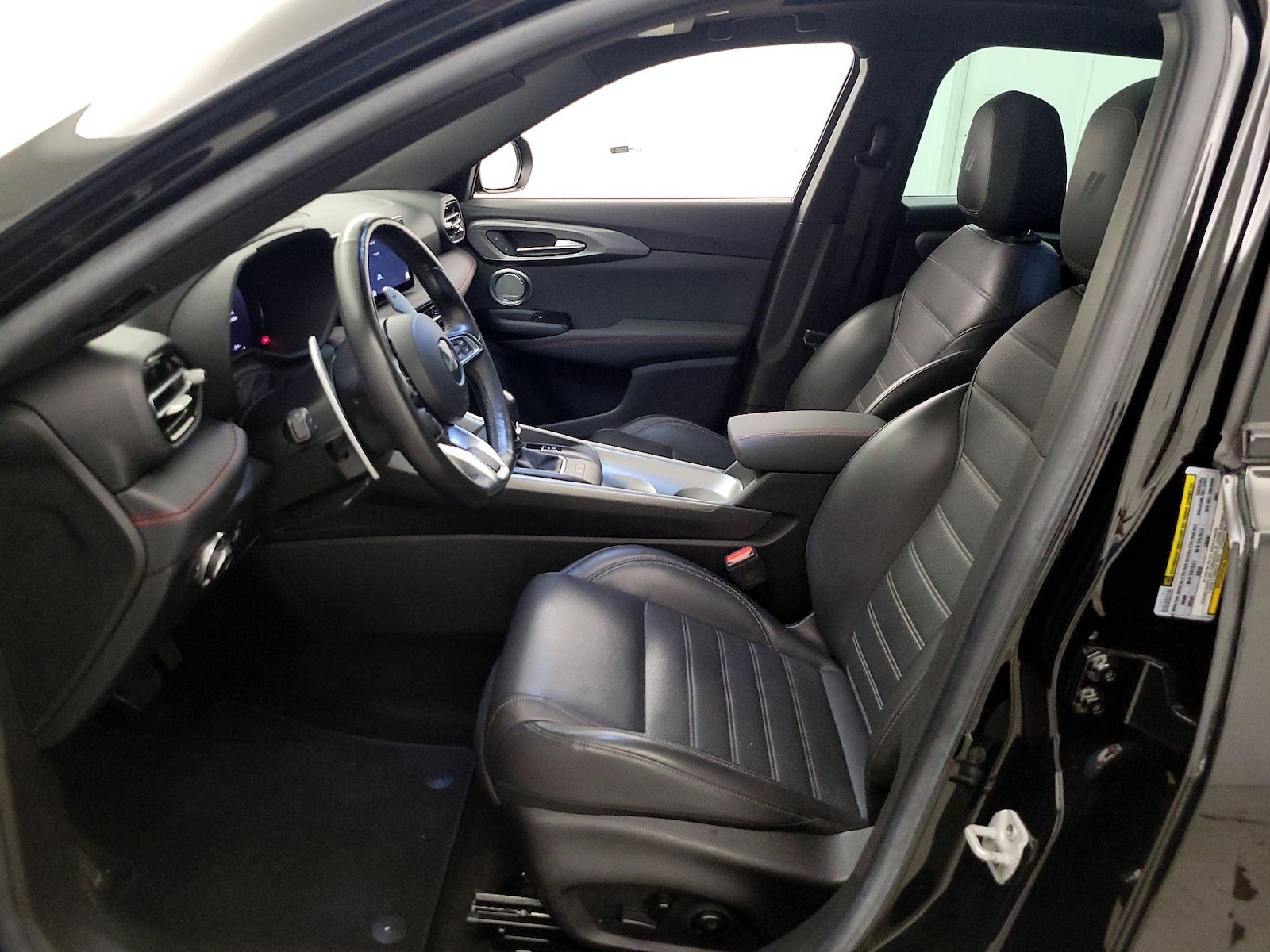 2024 Dodge Hornet R/T Plus - Photo 12