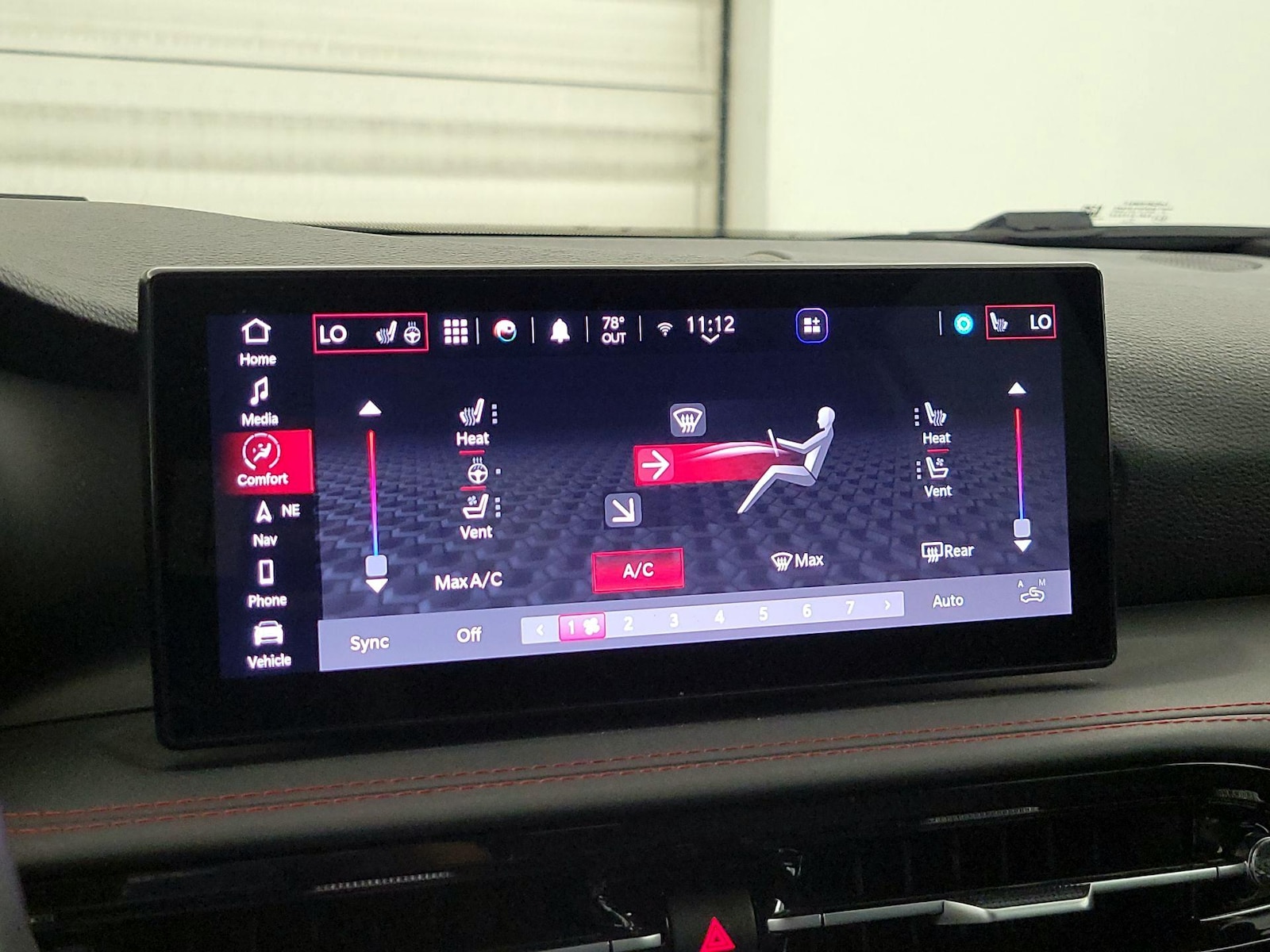 2024 Dodge Hornet R/T Plus - Photo 18