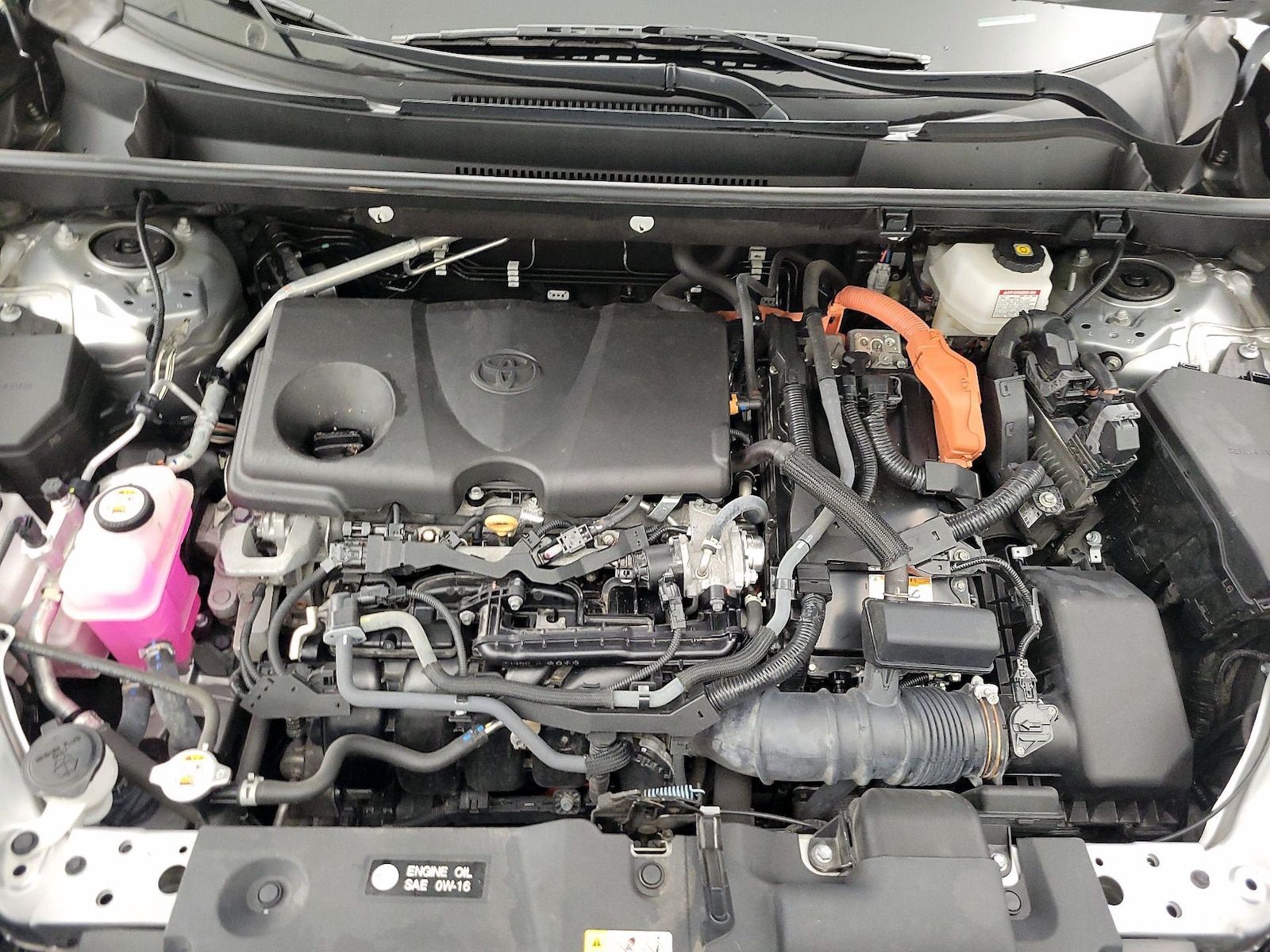 2022 Toyota RAV4 XLE - Photo 23