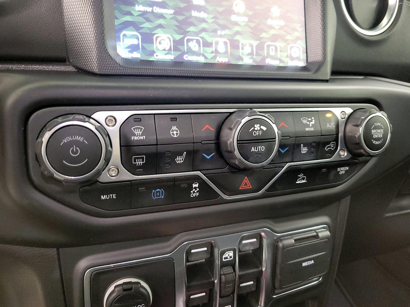 2023 Jeep Wrangler 4xe Sahara 4XE - Photo 18