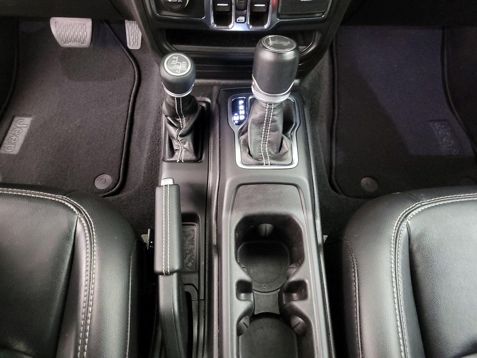 2023 Jeep Wrangler 4xe Sahara 4XE - Photo 19