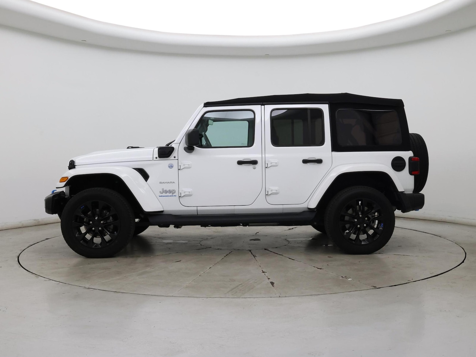 2023 Jeep Wrangler 4xe Sahara 4XE - Photo 4