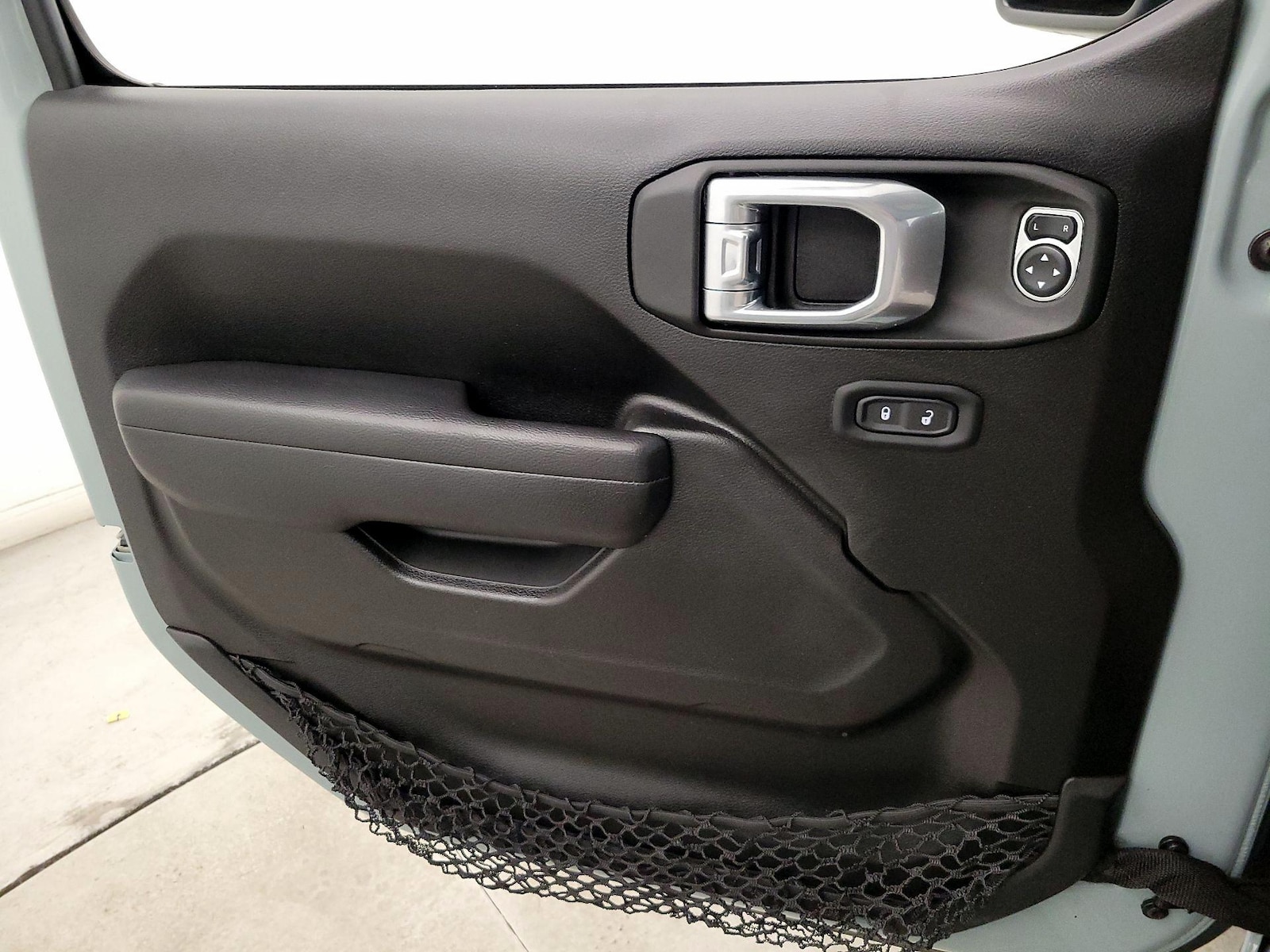 2024 Jeep Wrangler 4xe Willys 4XE - Photo 13