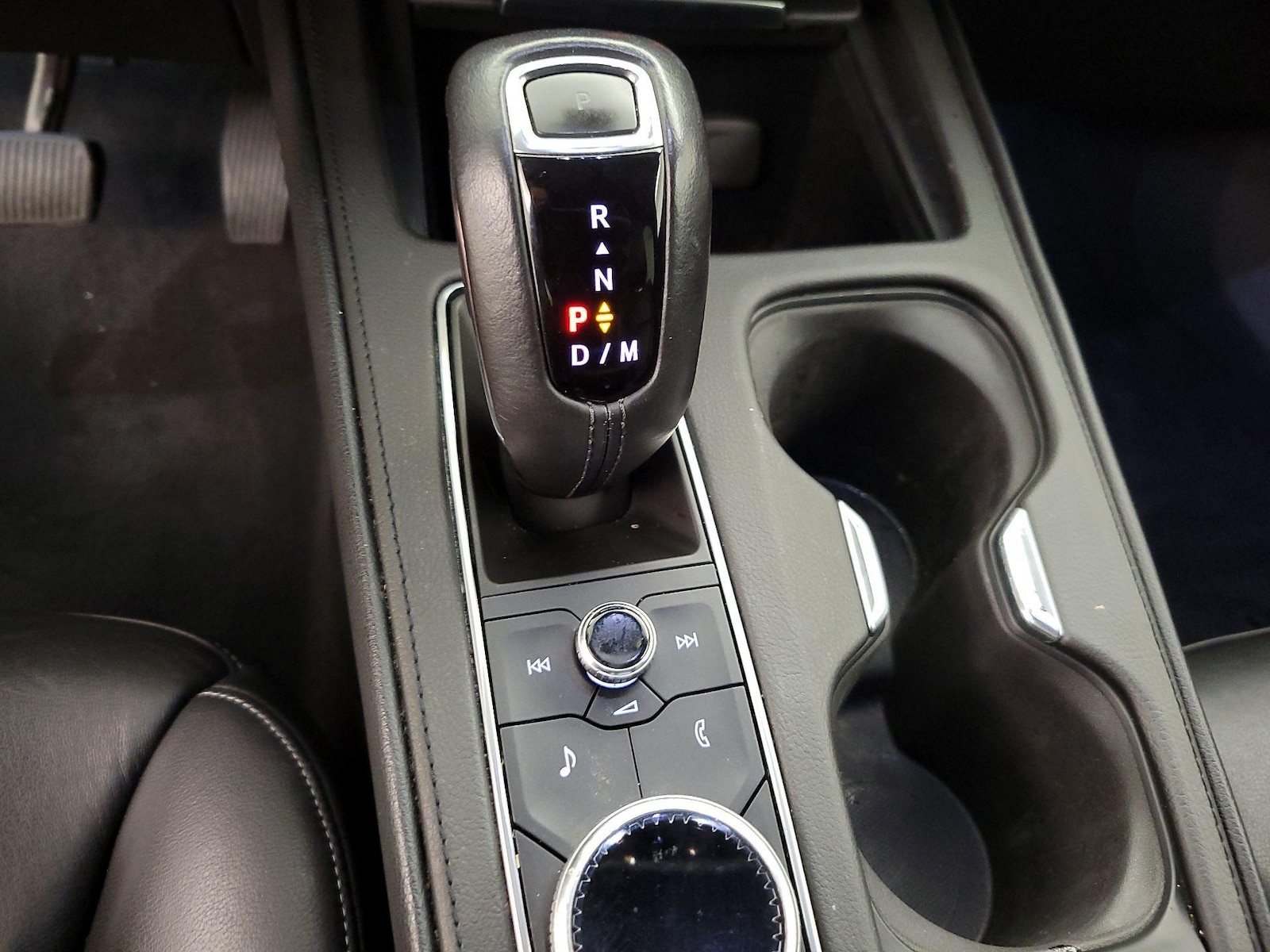 2019 Cadillac XT4 Premium Luxury - Photo 18