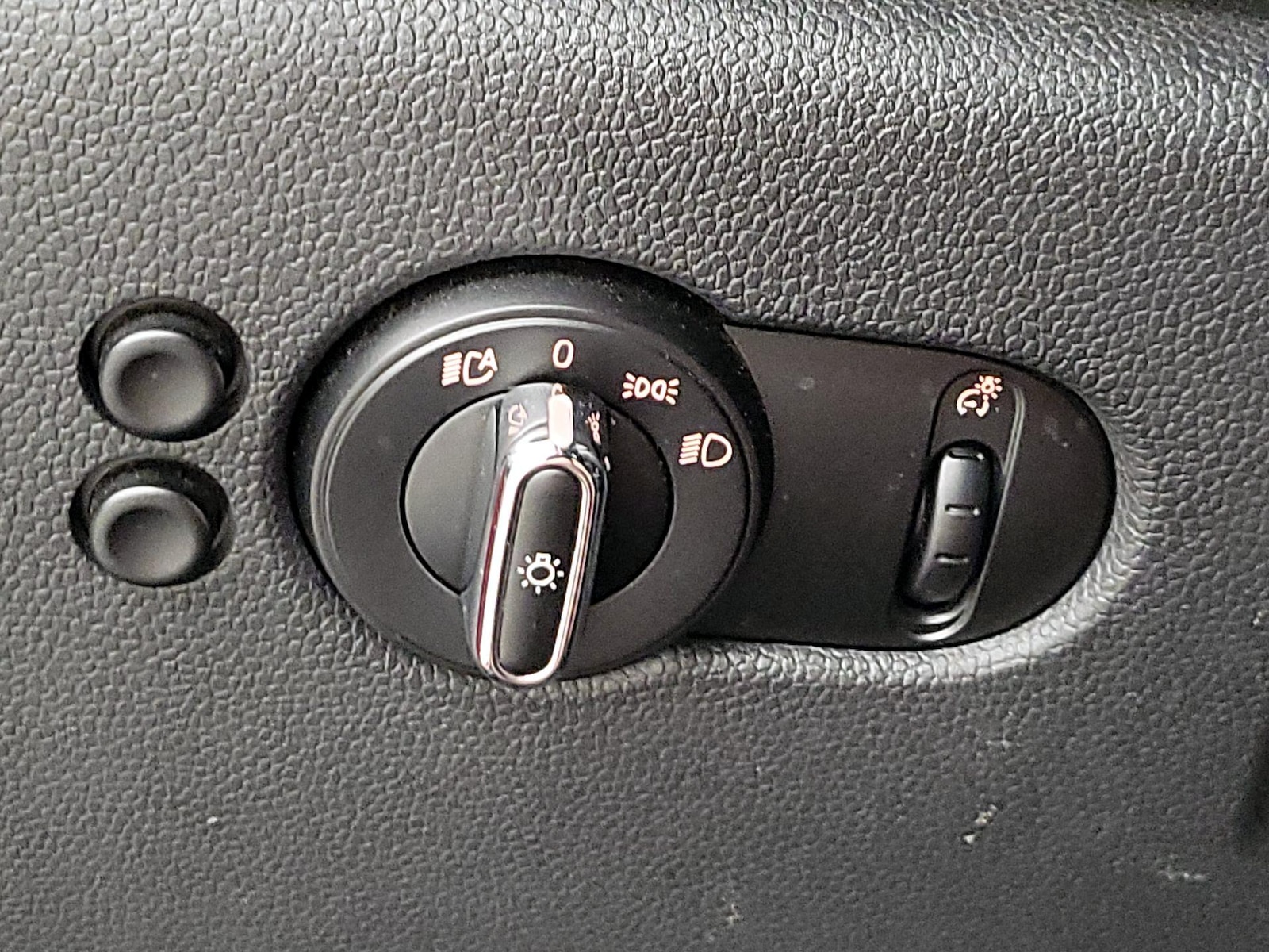 2019 MINI Convertible S - Photo 14