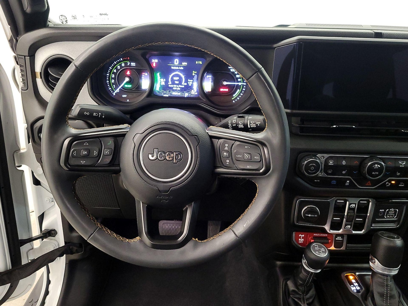 2024 Jeep Wrangler 4xe Willys 4XE - Photo 11