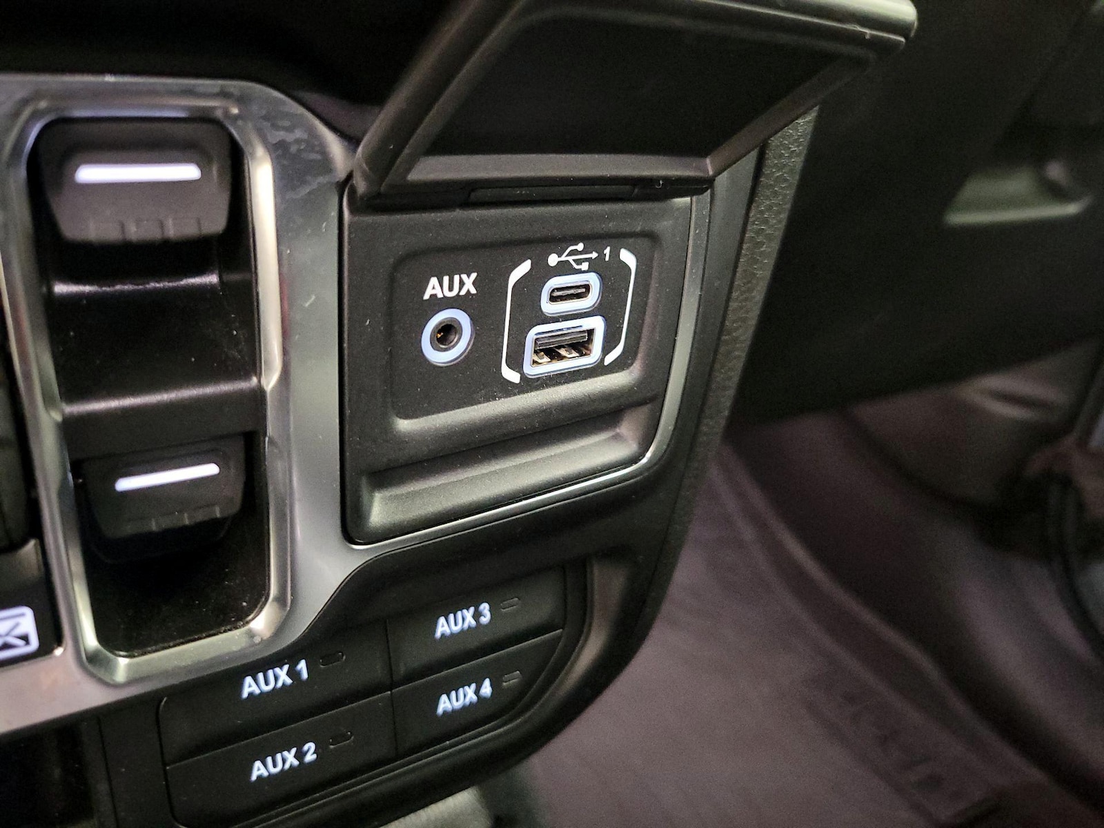 2024 Jeep Wrangler 4xe Sports S 4XE - Photo 19