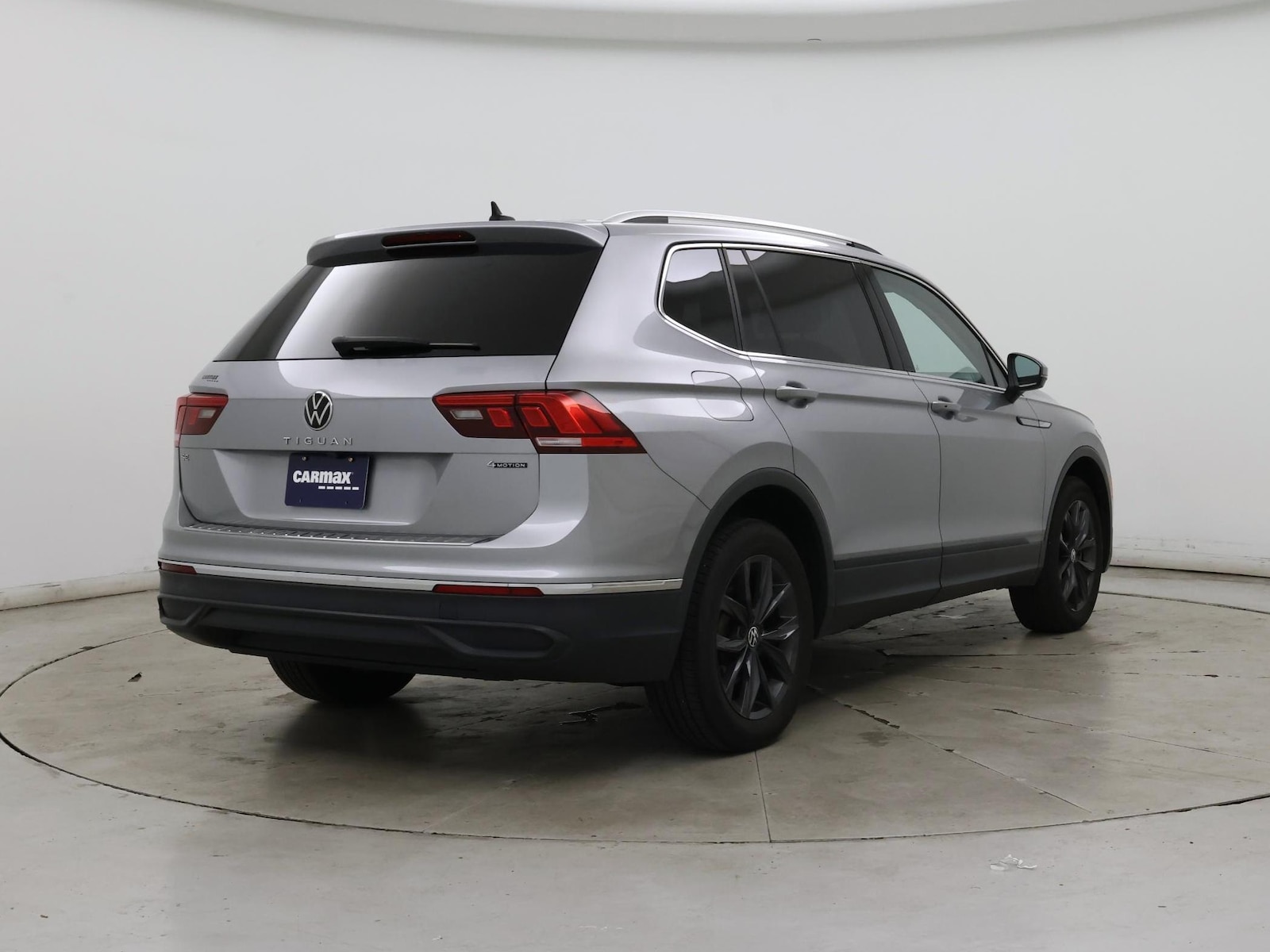 2022 Volkswagen Tiguan SE - Photo 9
