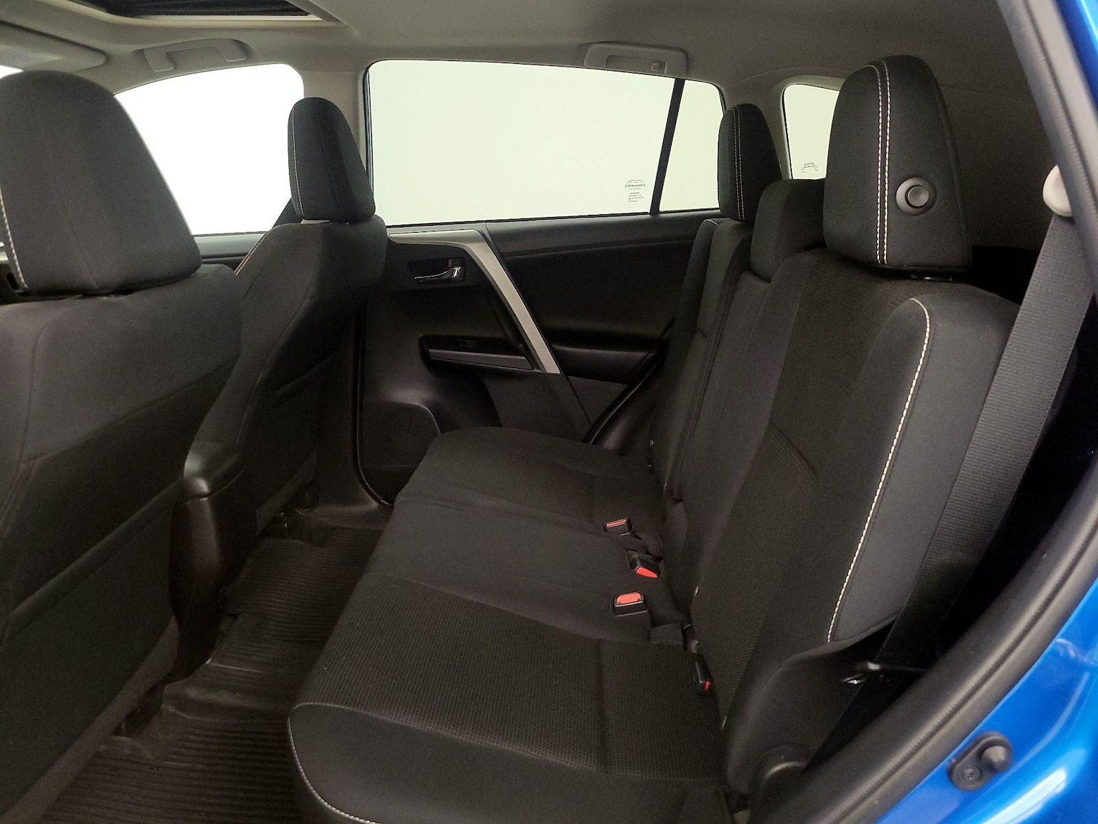 2018 Toyota RAV4 XLE - Photo 21
