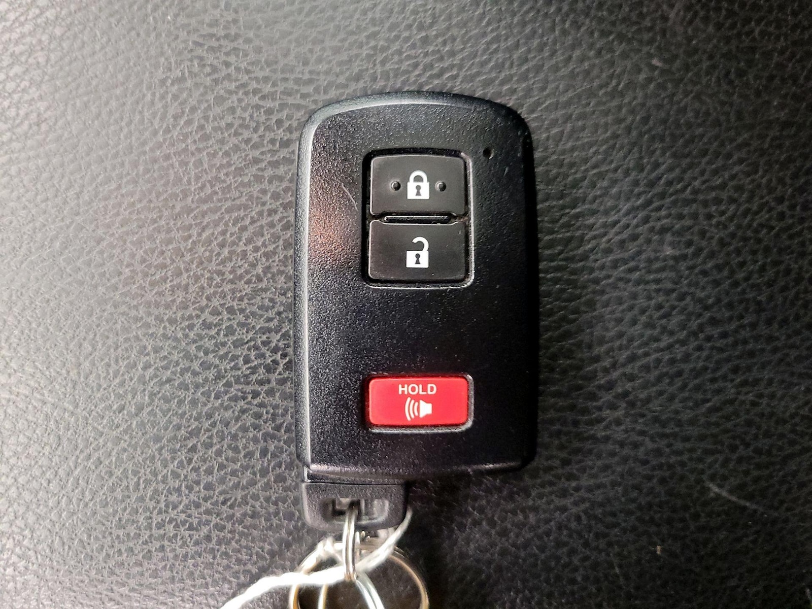2018 Toyota RAV4 XLE - Photo 25