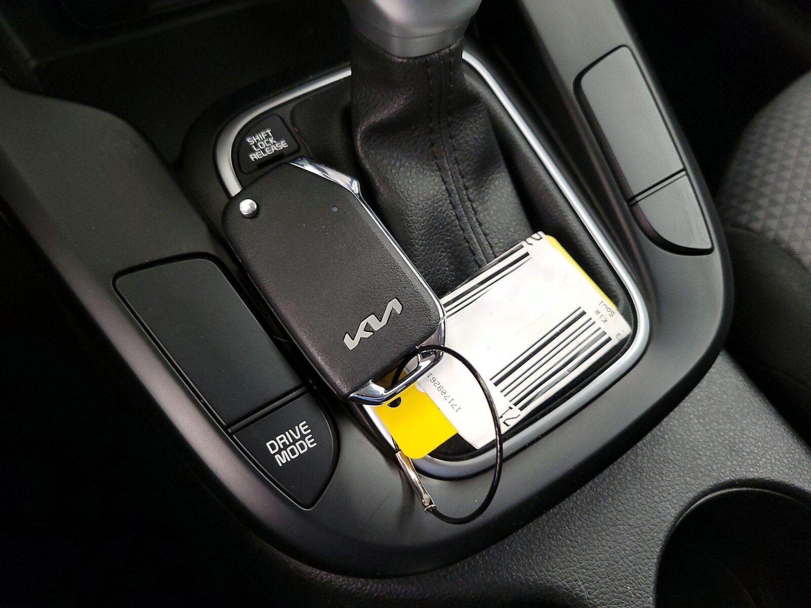 2023 Kia Soul LX - Photo 23
