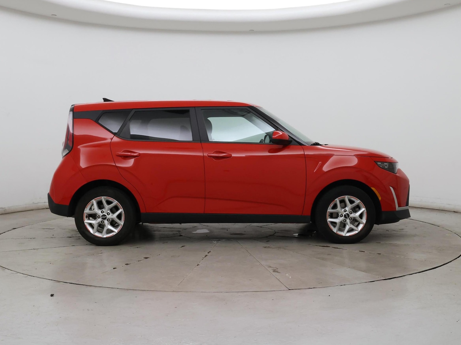 2023 Kia Soul LX - Photo 8