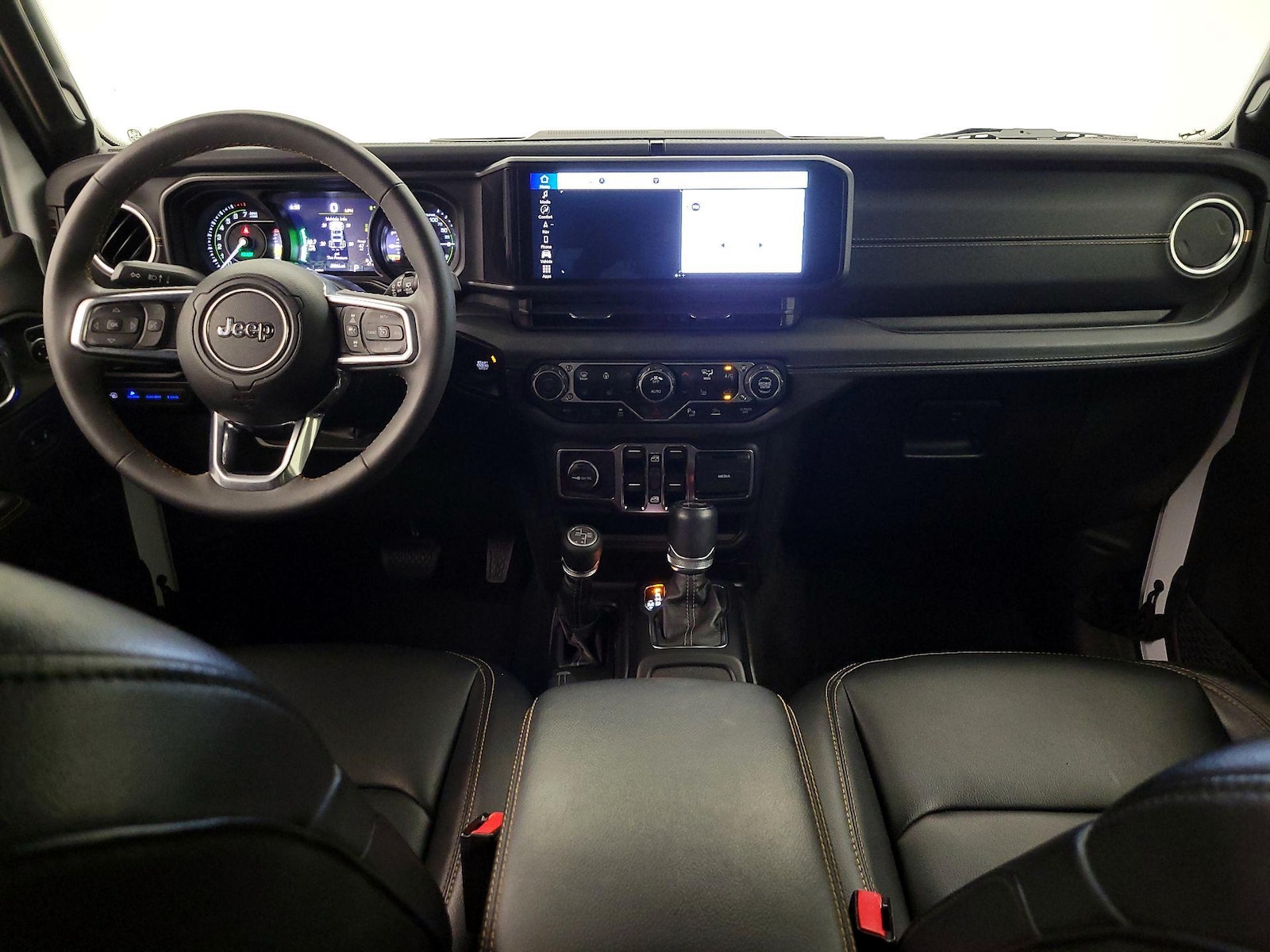 Apple CarPlay® & Android Auto™