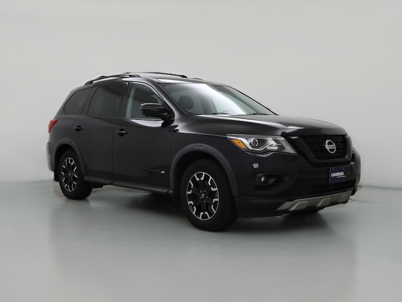 2020 Nissan Pathfinder SL