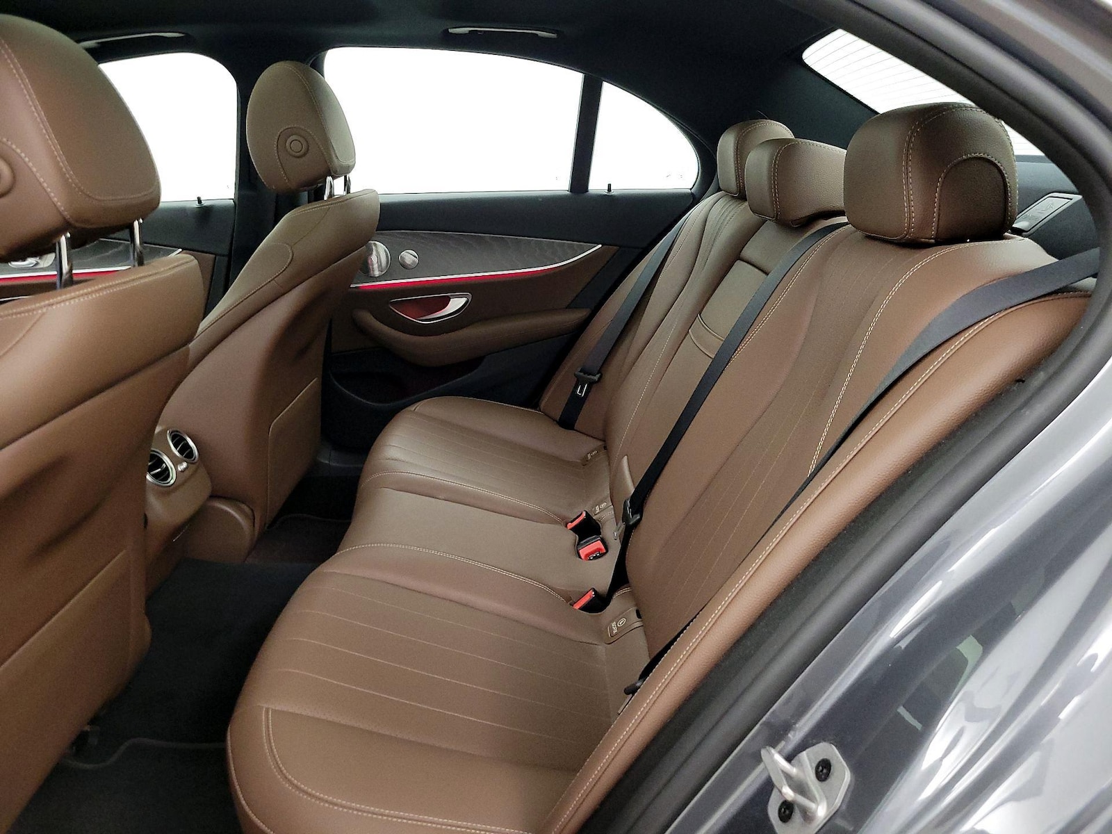 2021 Mercedes-Benz E-Class E350 - Photo 22
