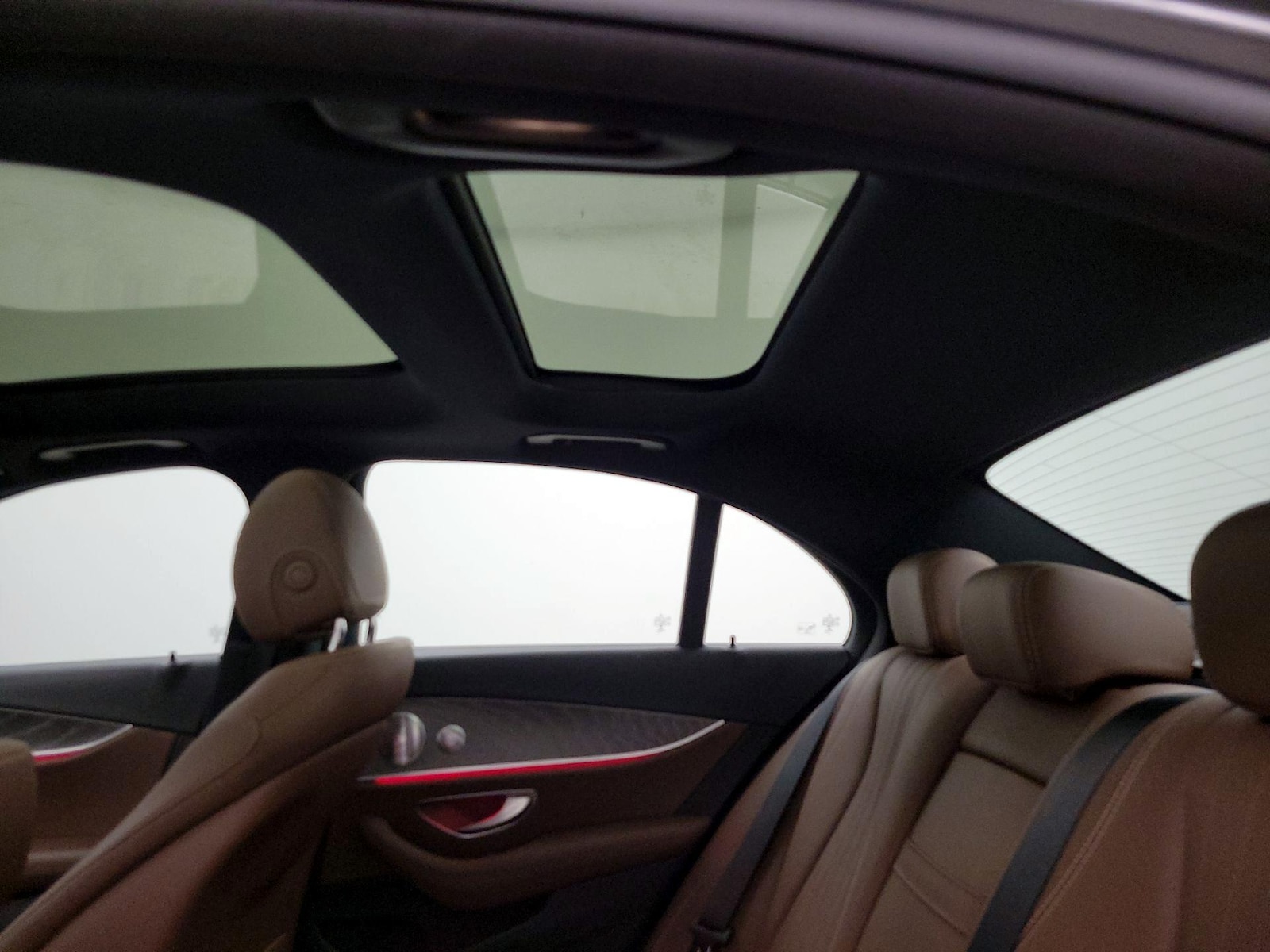 2021 Mercedes-Benz E-Class E350 - Photo 26
