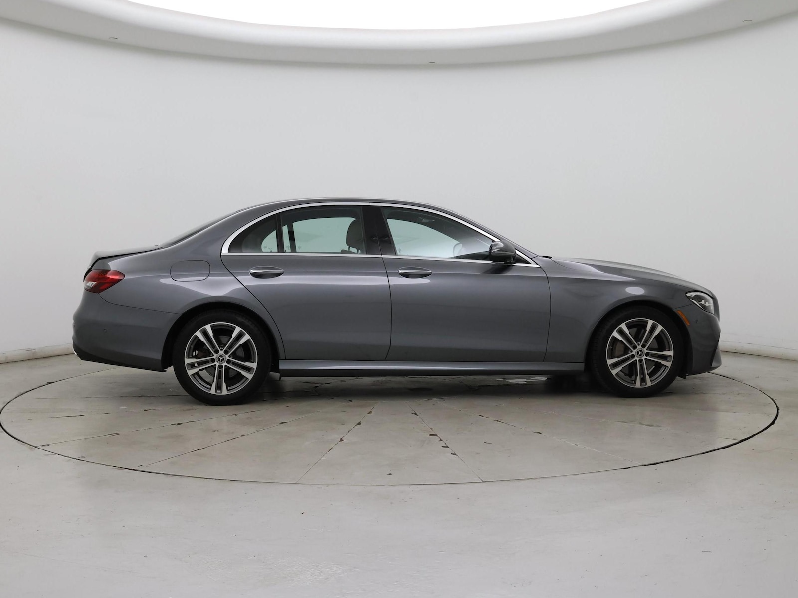2021 Mercedes-Benz E-Class E350 - Photo 8