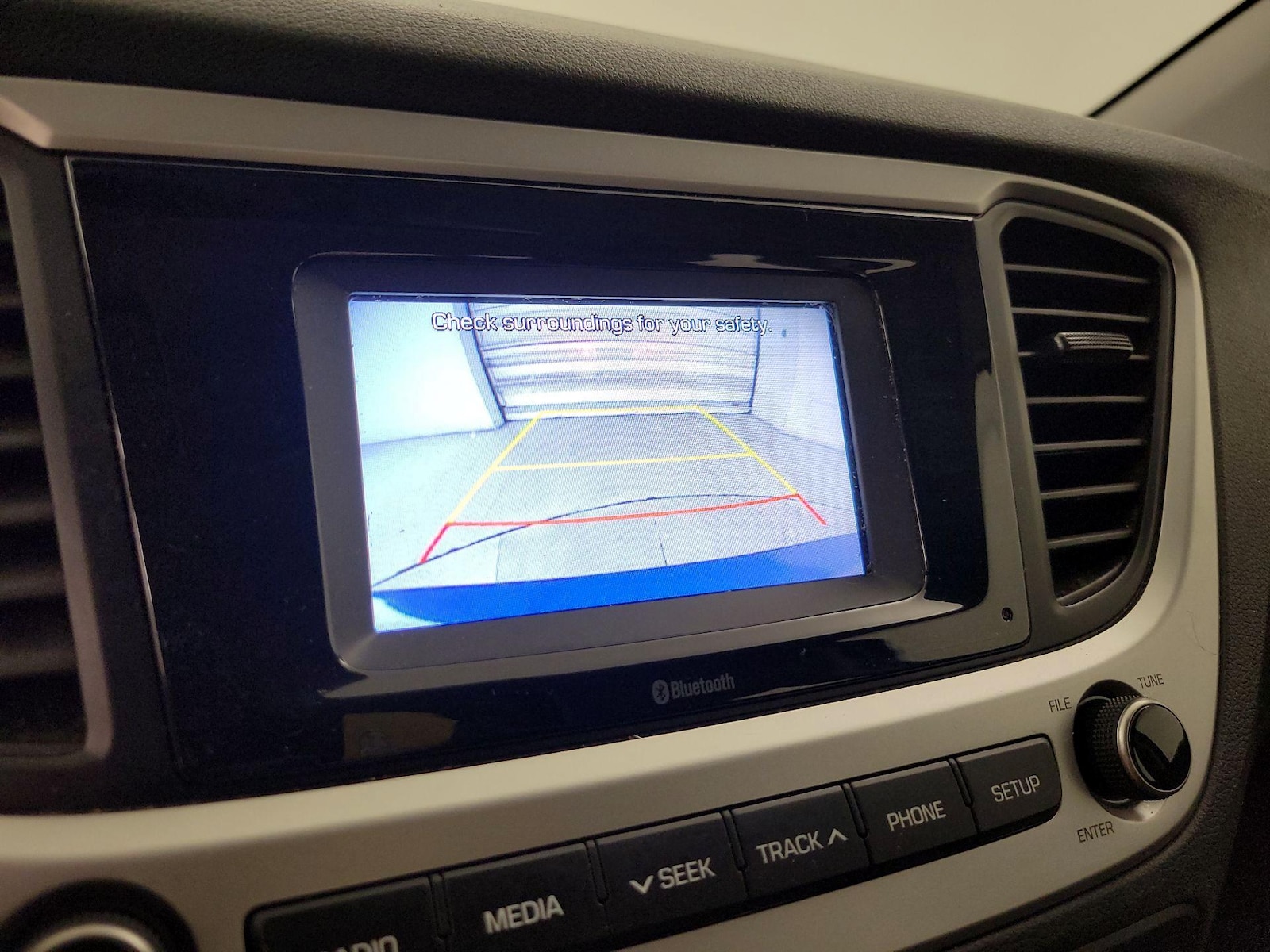 2022 Hyundai Accent SE - Photo 15