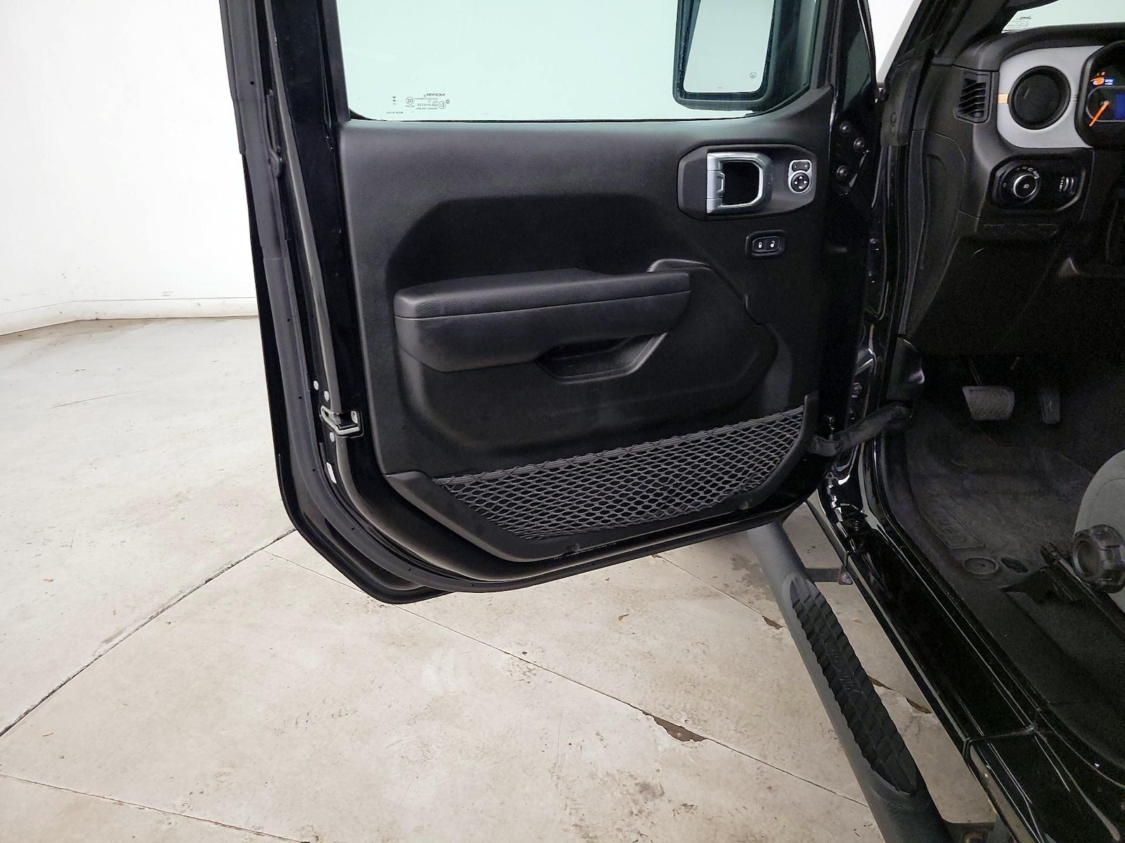 2024 Jeep Wrangler 4-Door Sport S - Photo 13