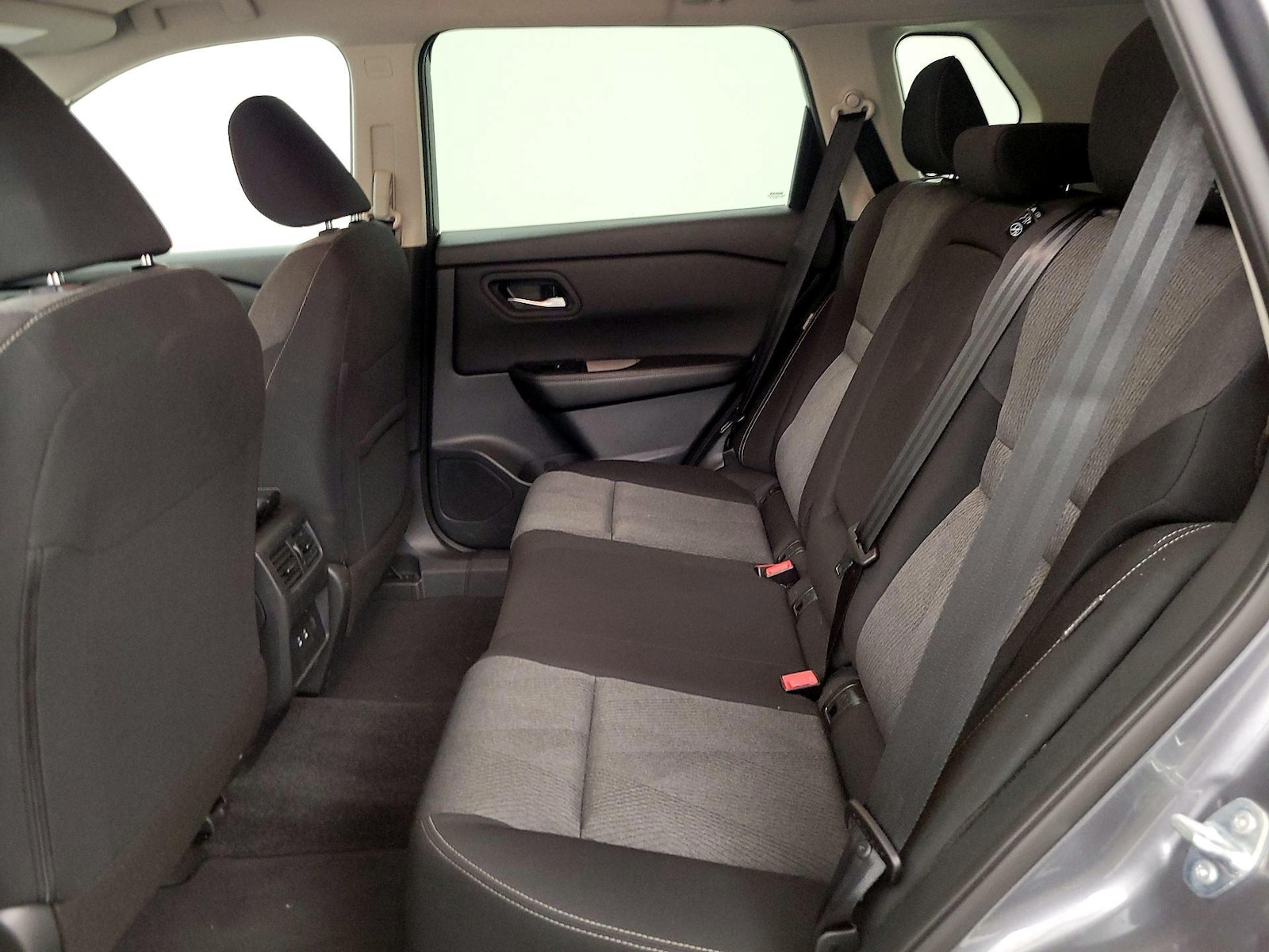 2026 Nissan Rogue SV - Photo 20