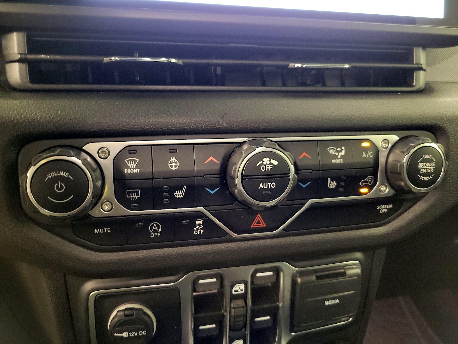 2024 Jeep Wrangler 4-Door Sport S - Photo 17