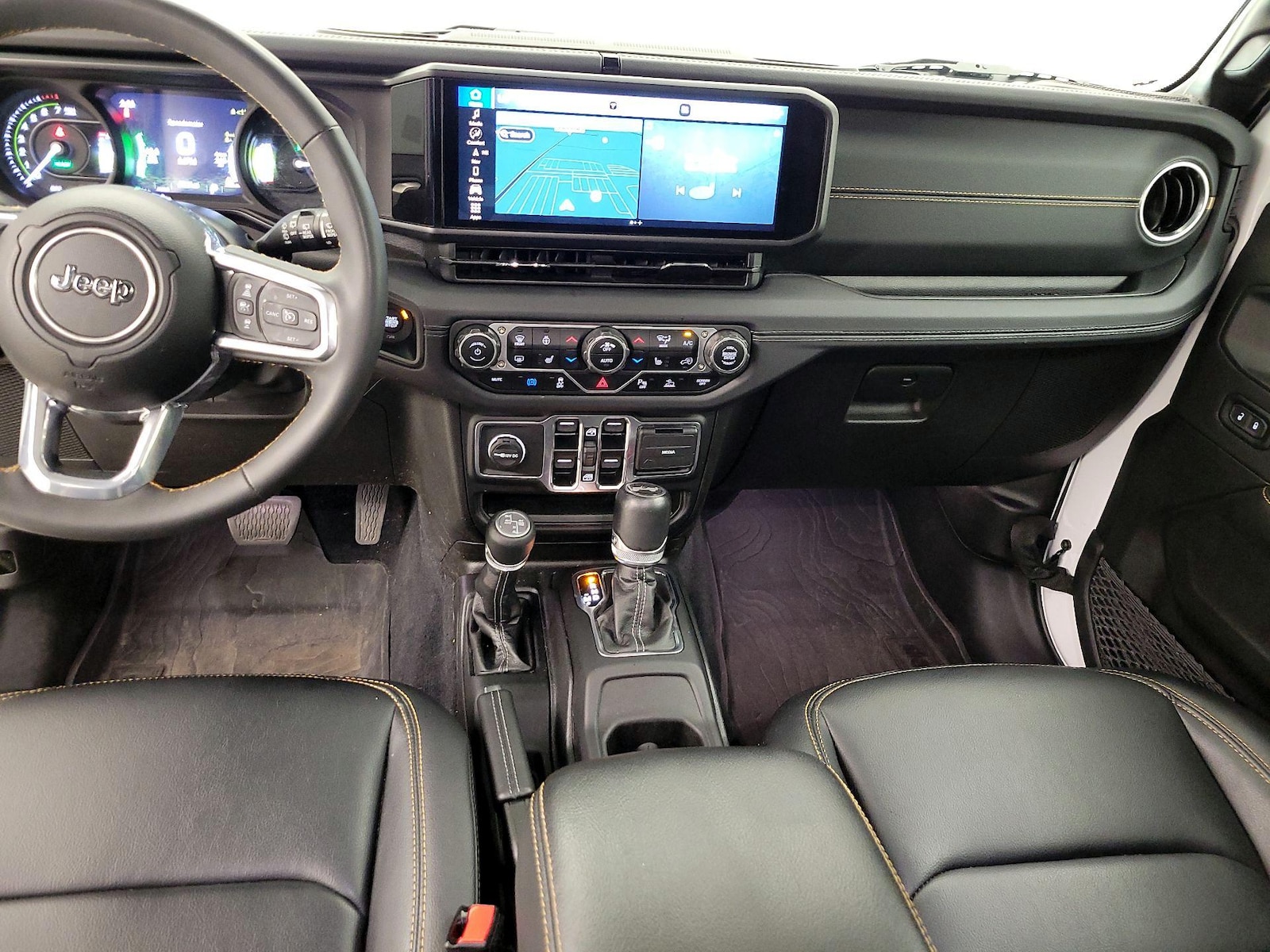2024 Jeep Wrangler 4xe Sahara 4XE - Photo 10