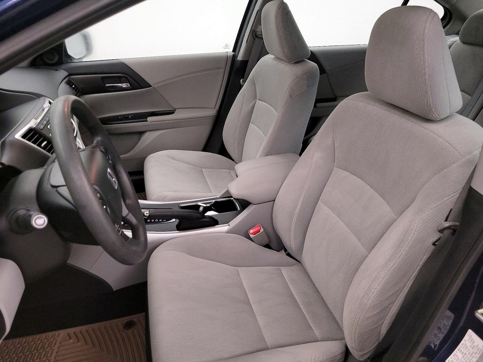 Power Seat(s) & Side Airbags