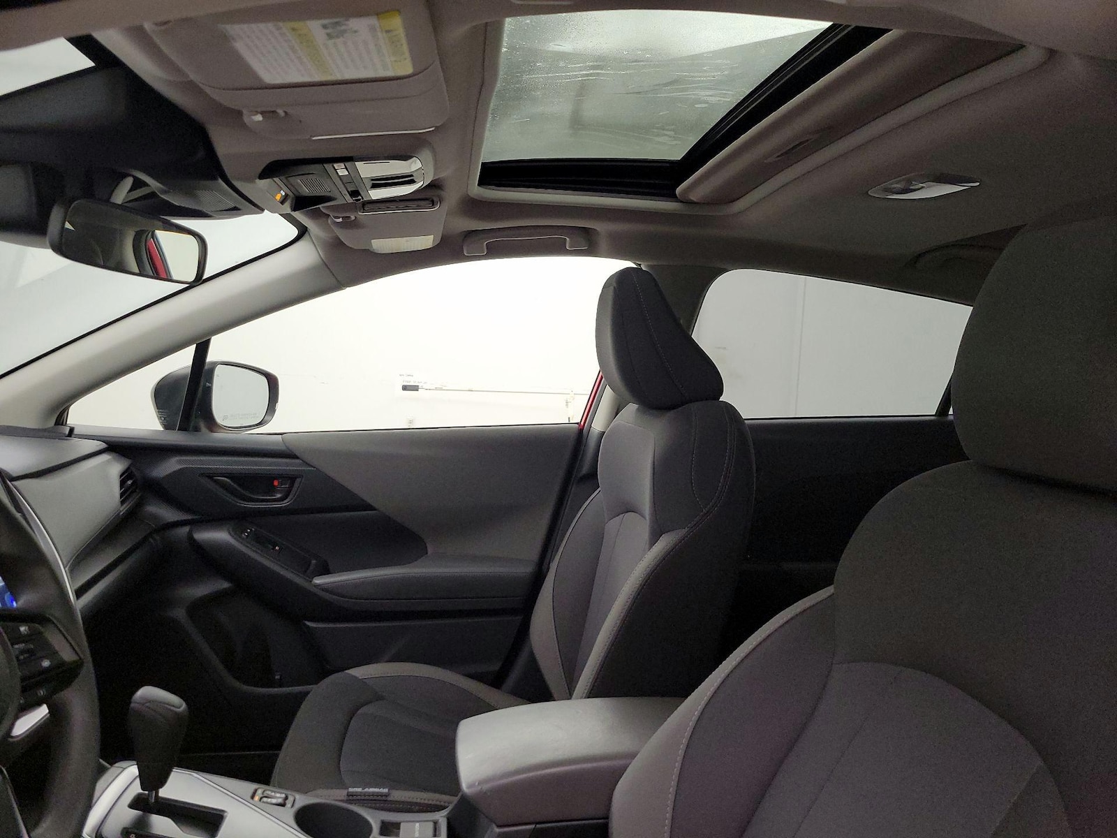 Sunroof(s) & Overhead Airbags