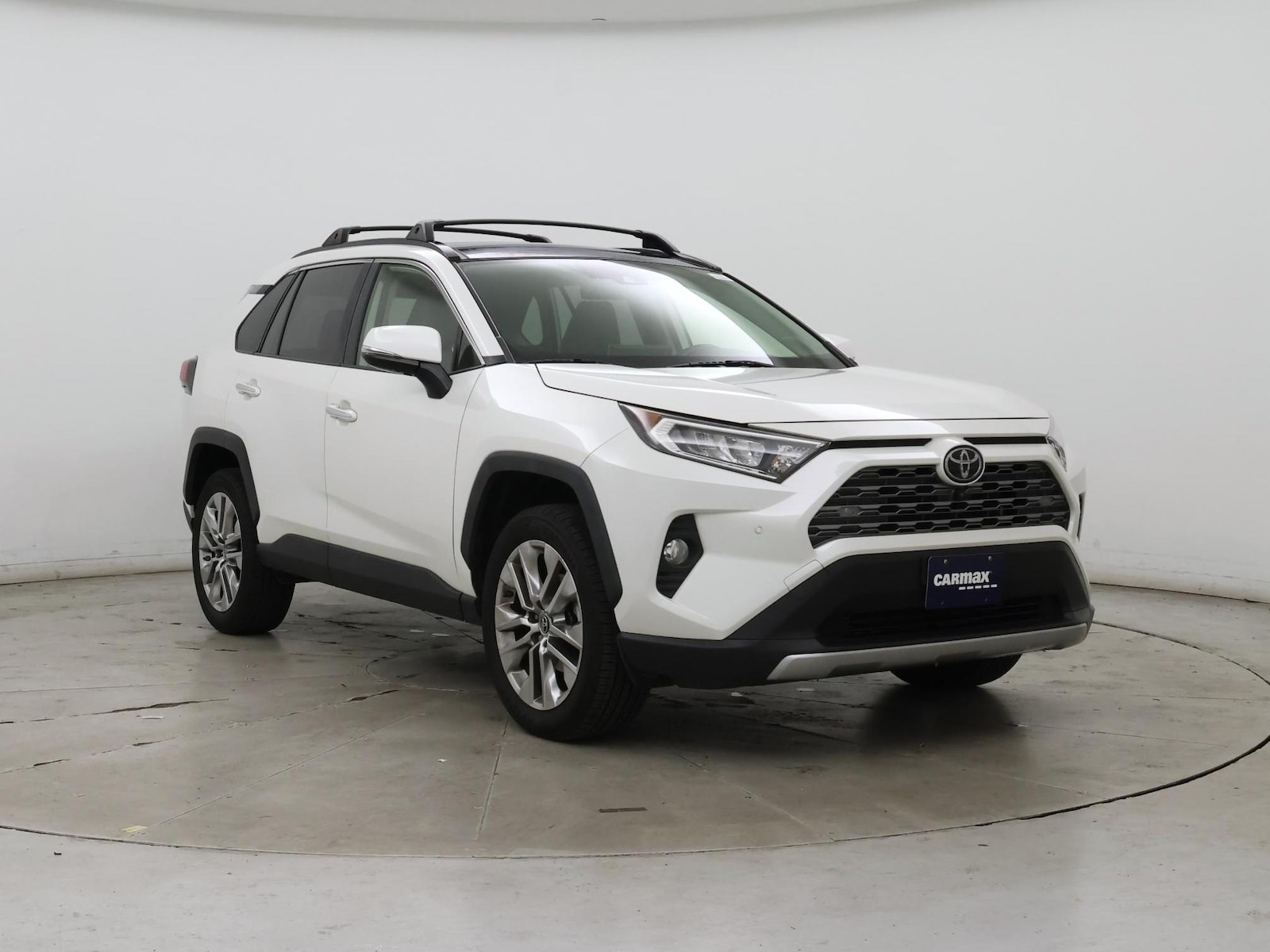 2019 Toyota RAV4 Limited - Photo 2