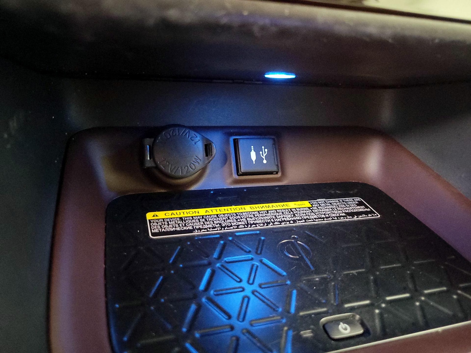 2019 Toyota RAV4 Limited - Photo 20