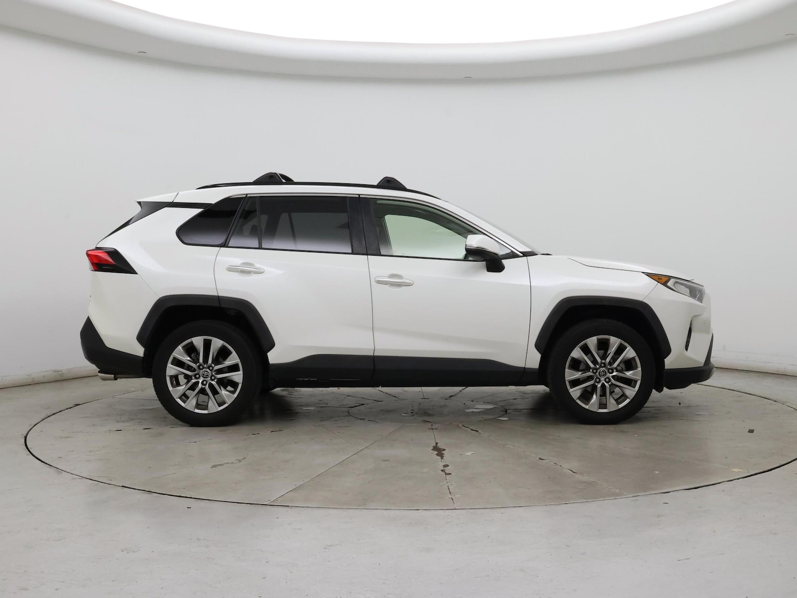 2019 Toyota RAV4 Limited - Photo 8