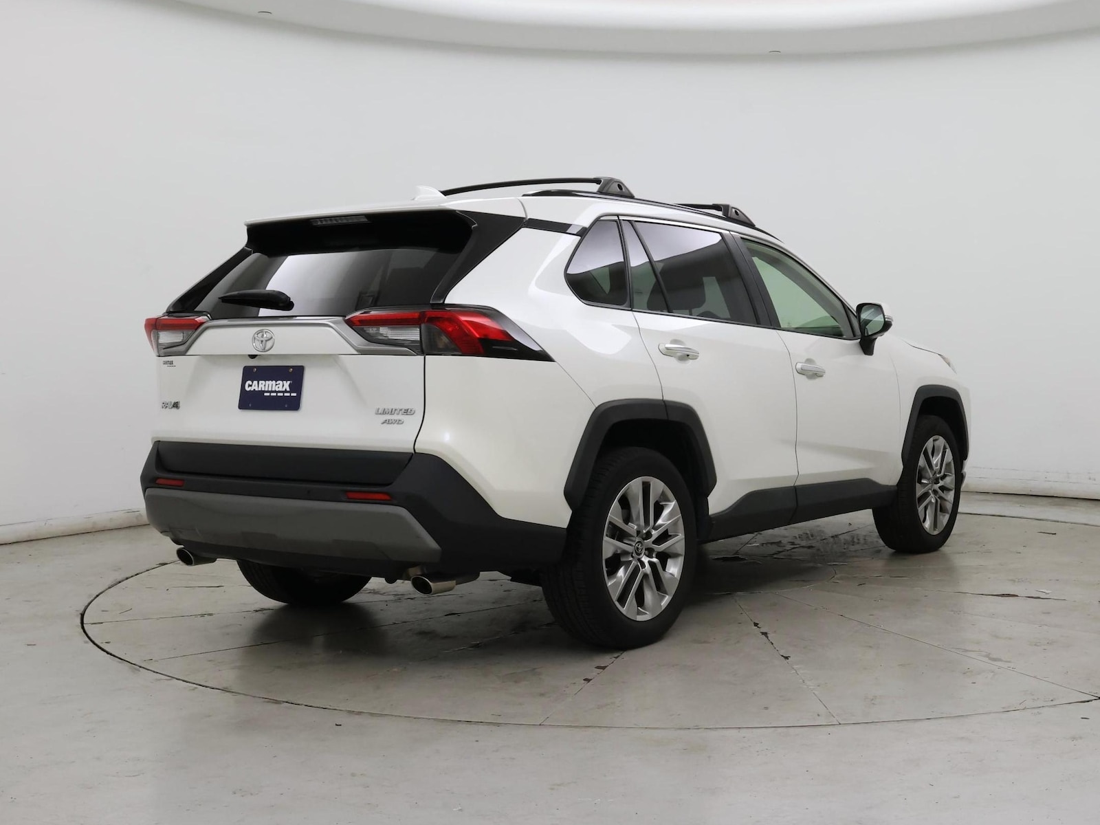 2019 Toyota RAV4 Limited - Photo 9