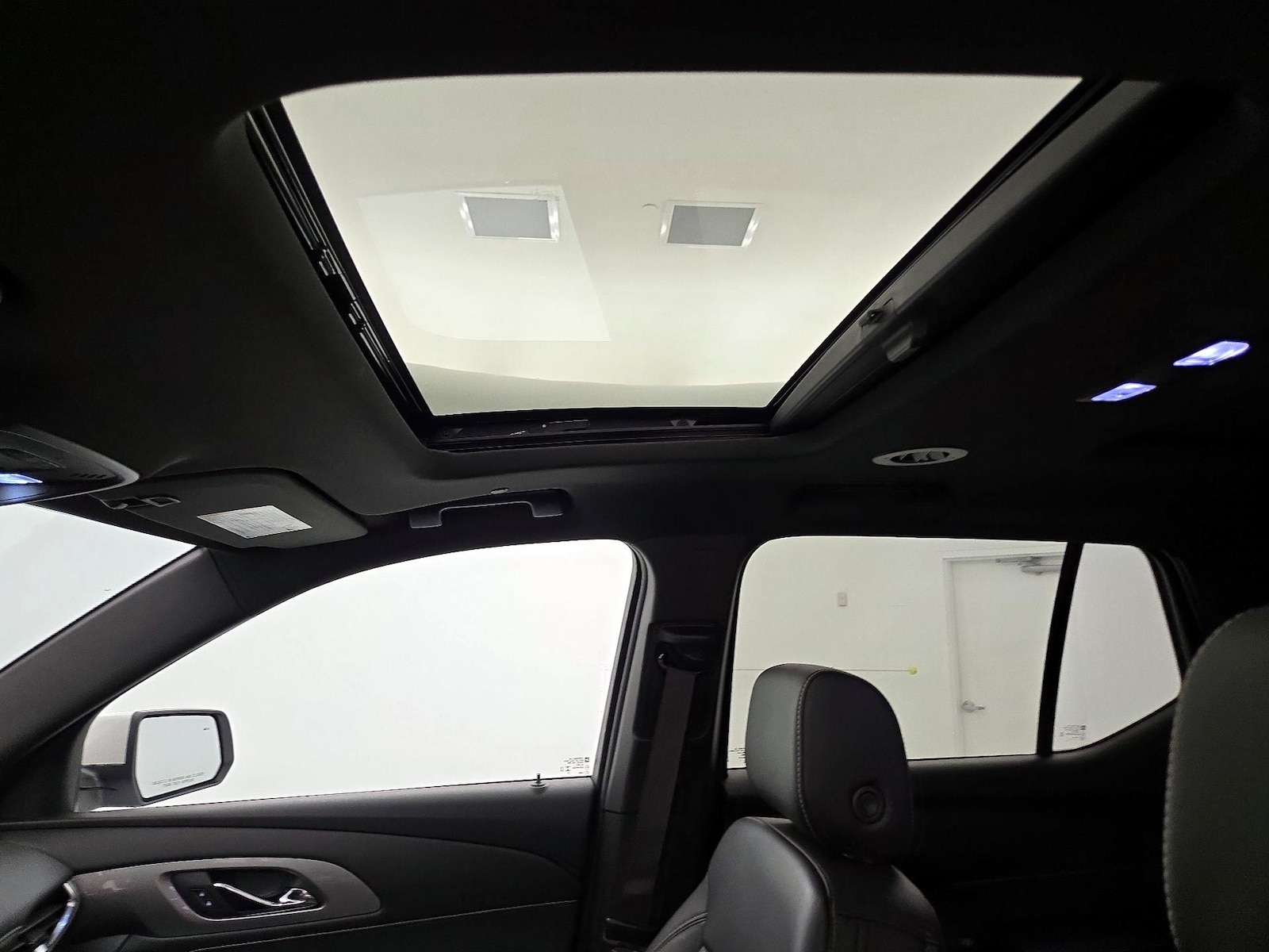 Sunroof(s) & Skylight(s)