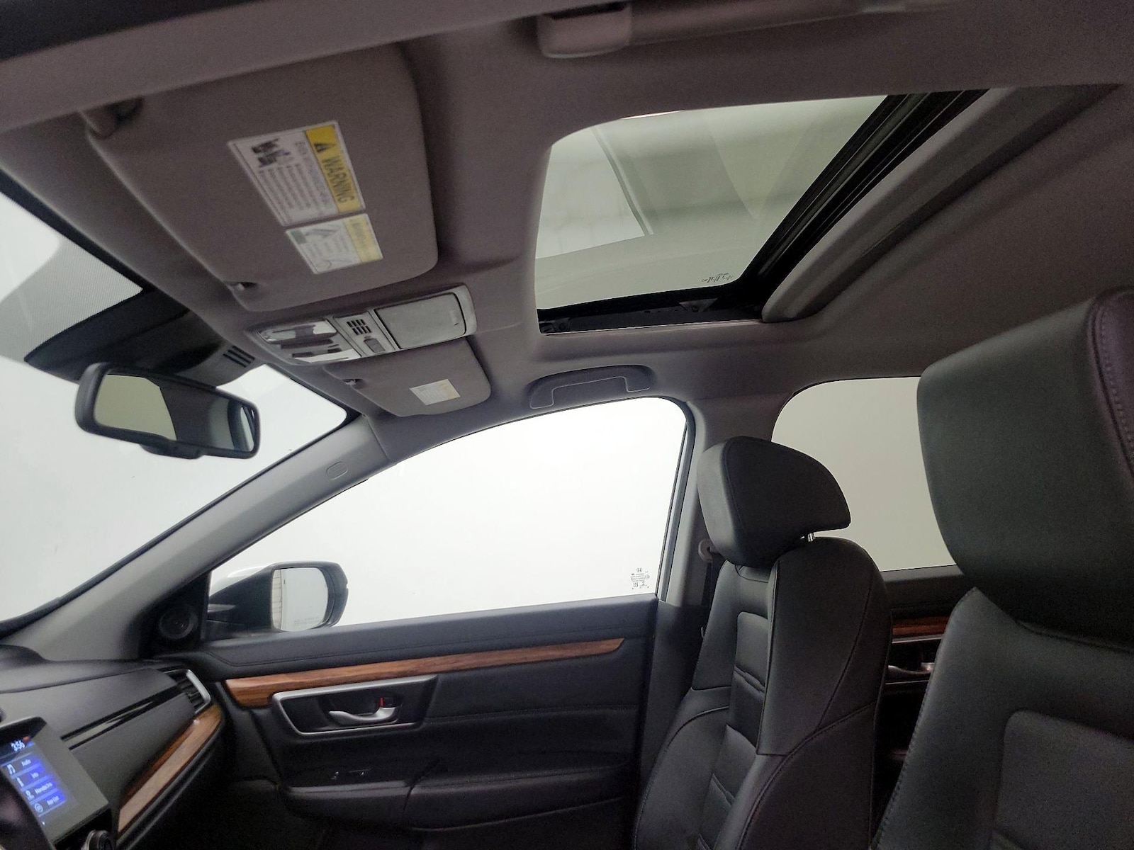 Sunroof(s) & Overhead Airbags