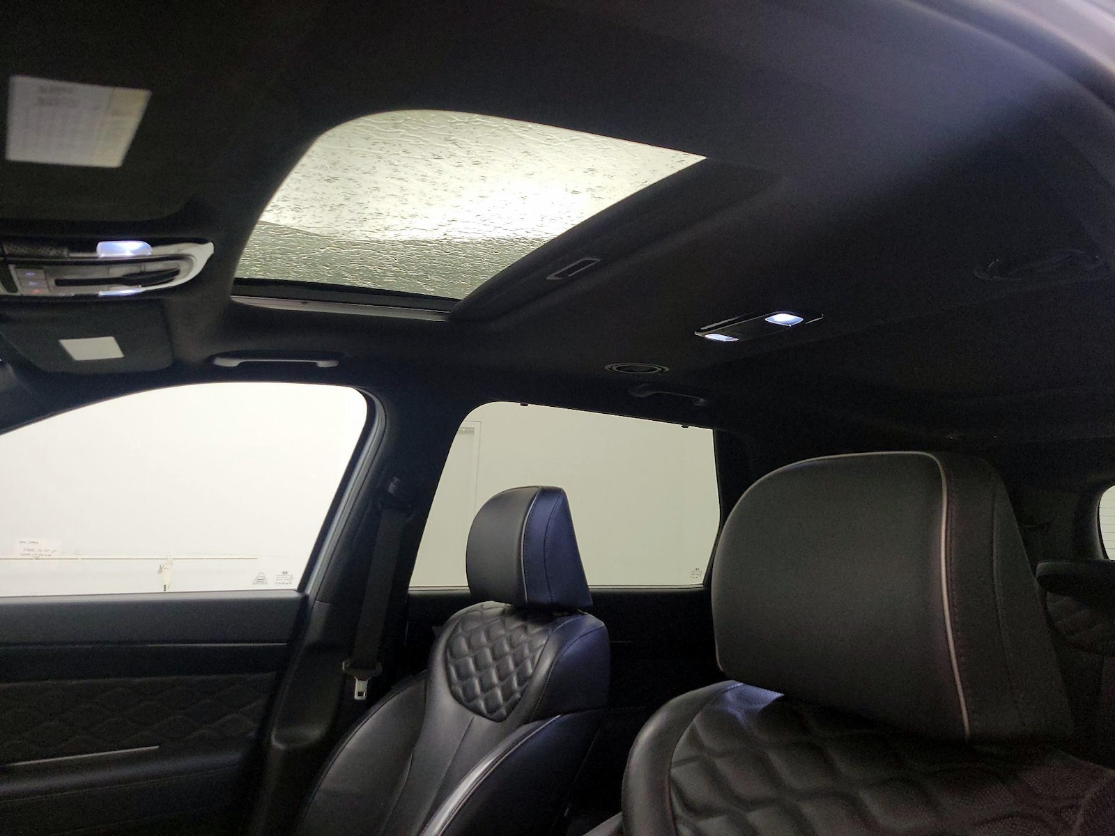 Sunroof(s) & Skylight(s)