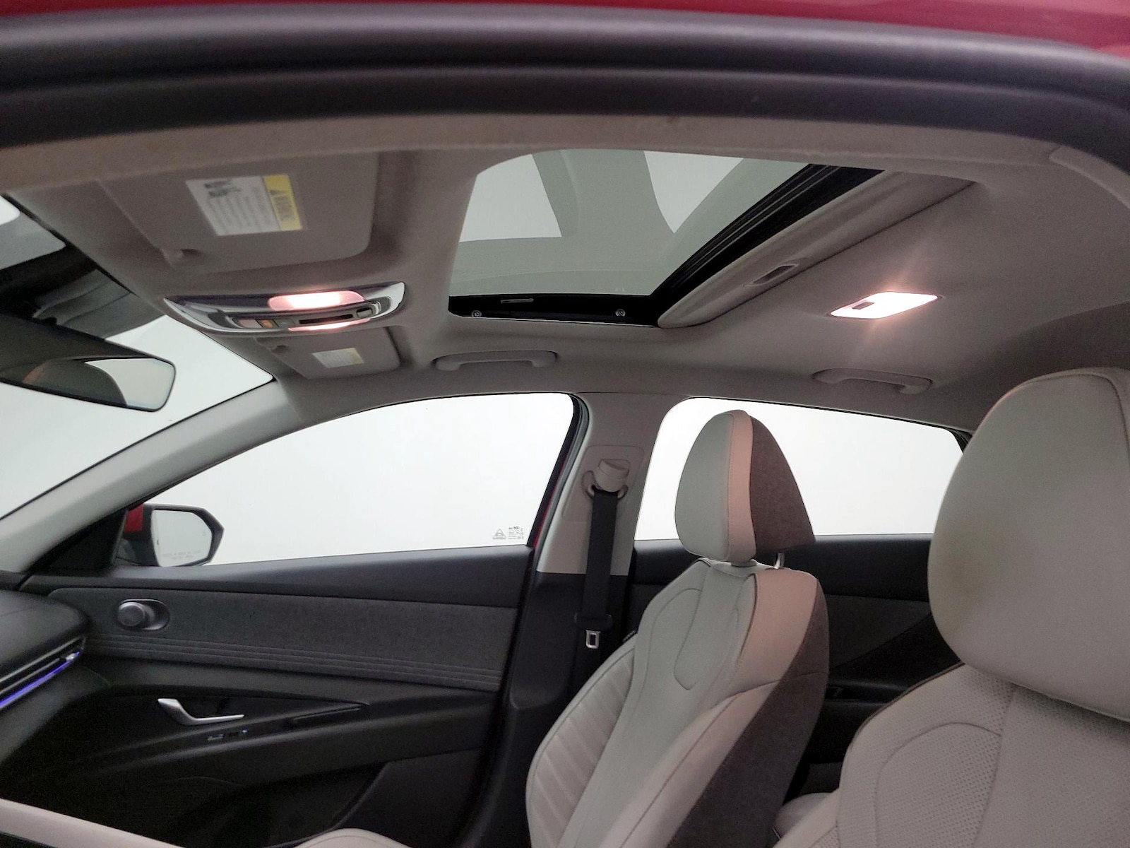 Sunroof(s) & Overhead Airbags
