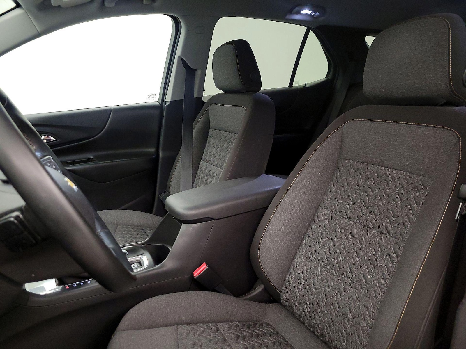 Power Seat(s) & Side Airbags