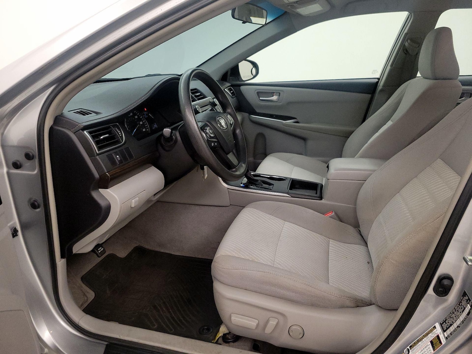 Power Seat(s) & Side Airbags