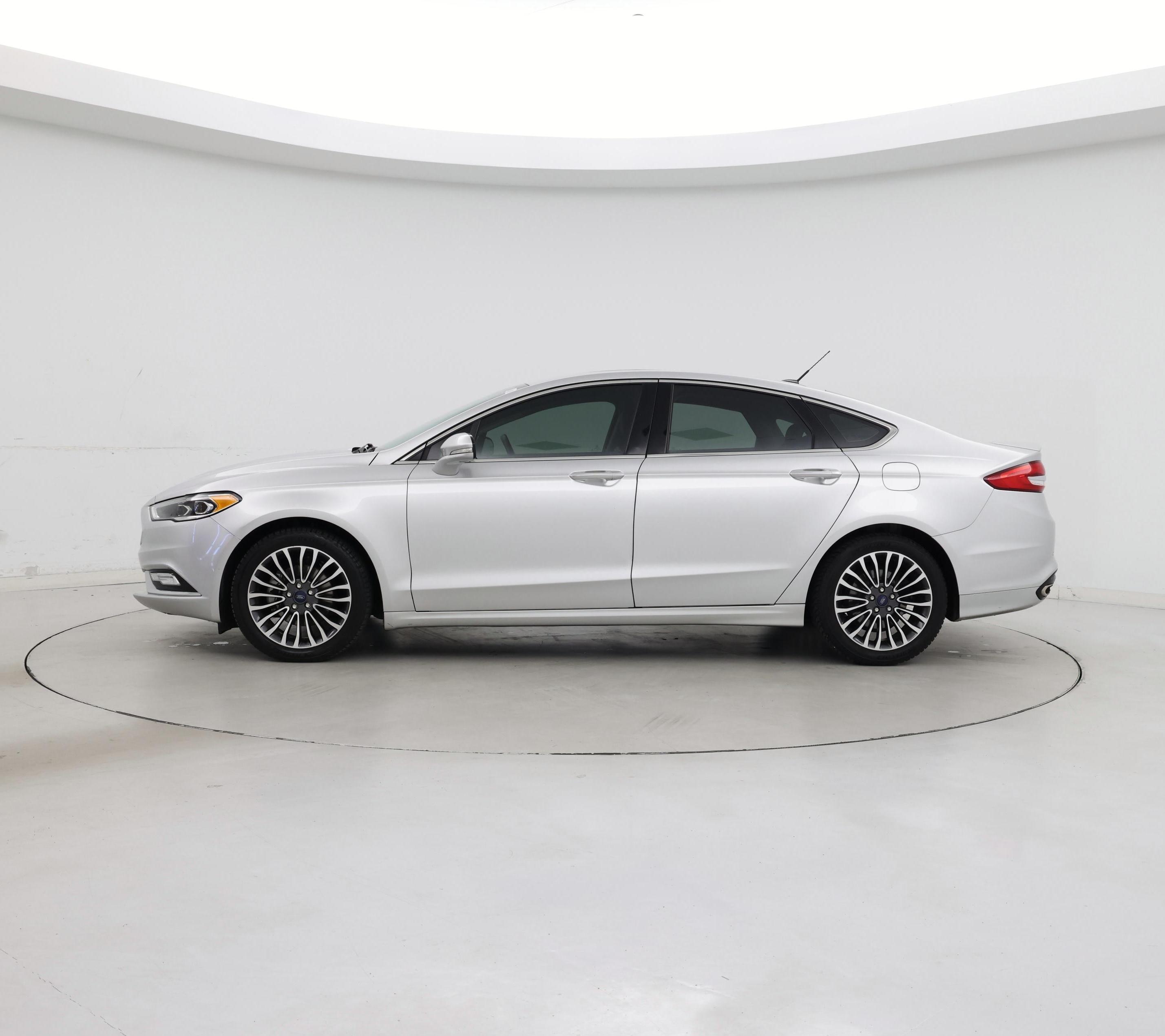 Thumbnail: 2017 Ford Fusion - 3
