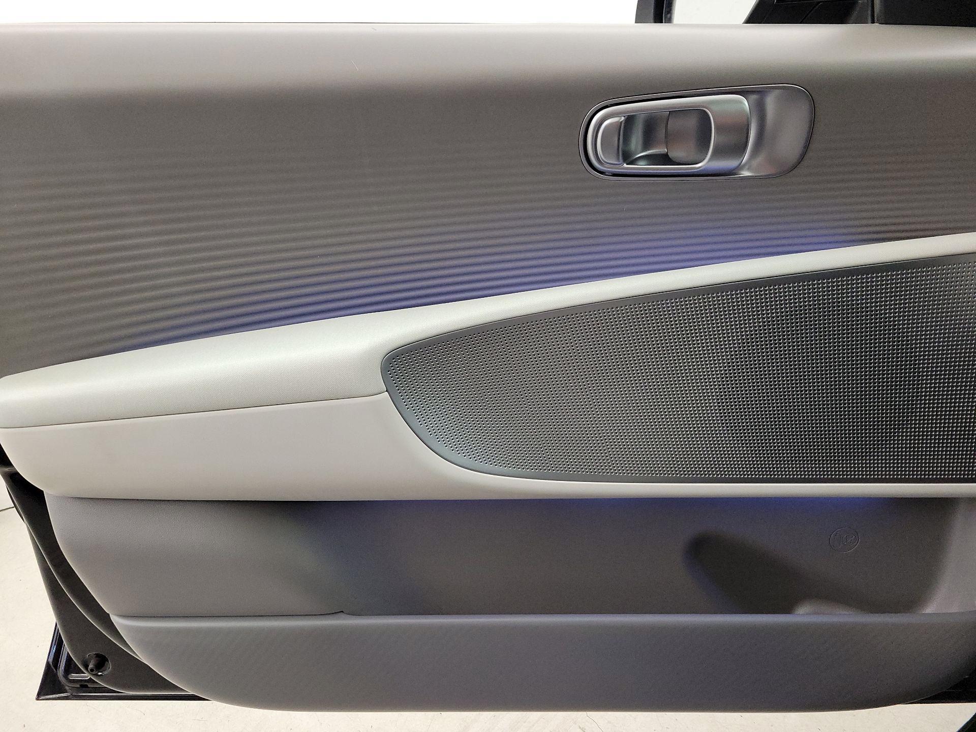 Thumbnail: 2024 Hyundai Ioniq 6 - 12