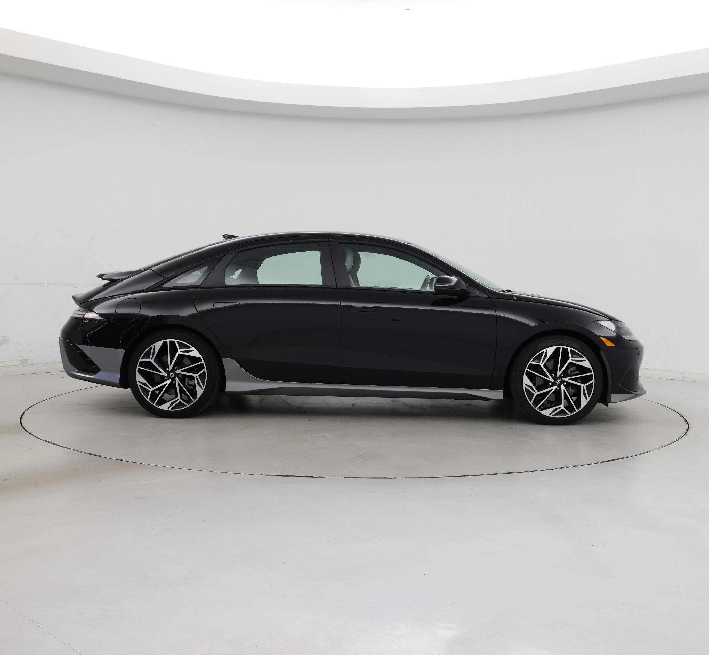 Thumbnail: 2024 Hyundai Ioniq 6 - 7