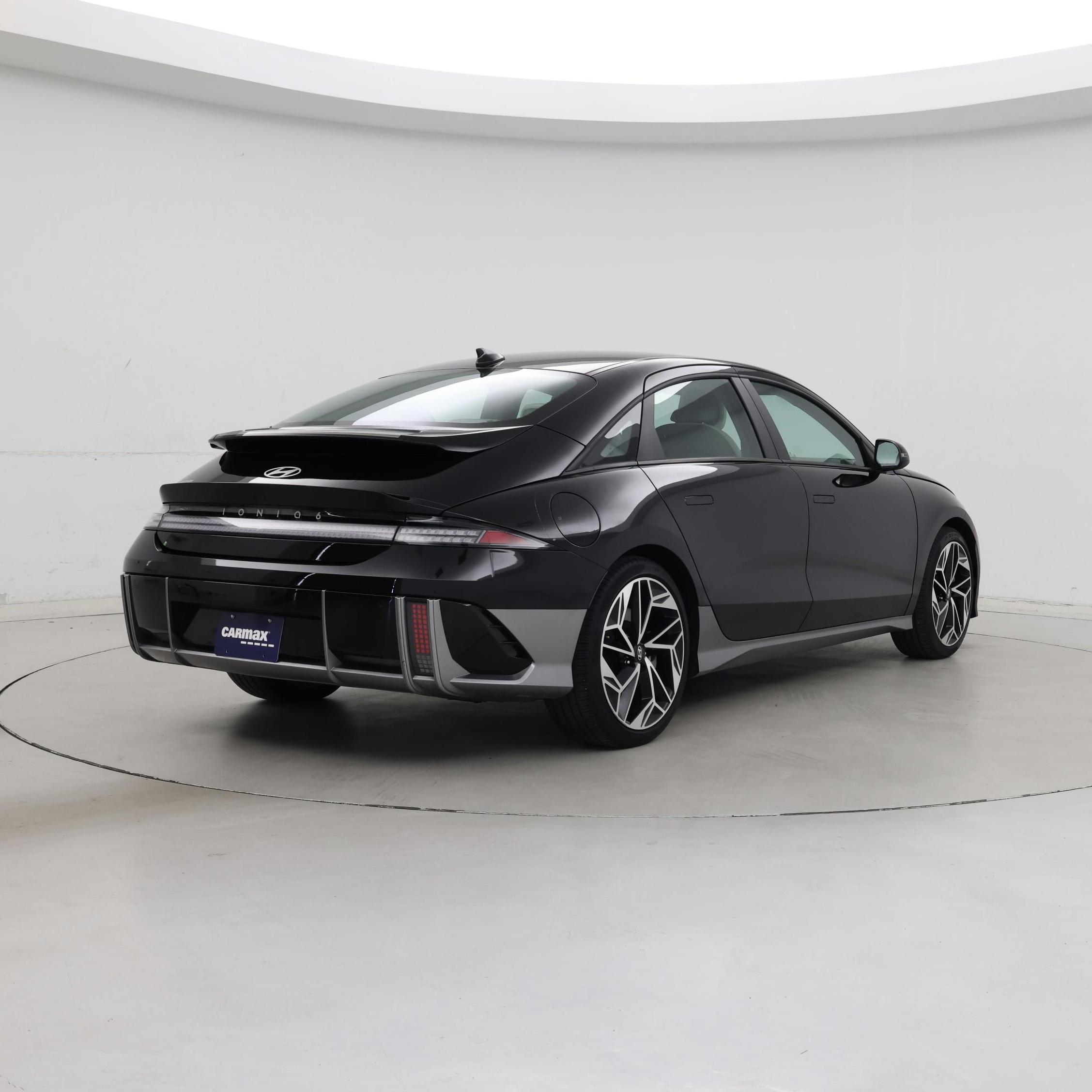 Thumbnail: 2024 Hyundai Ioniq 6 - 8