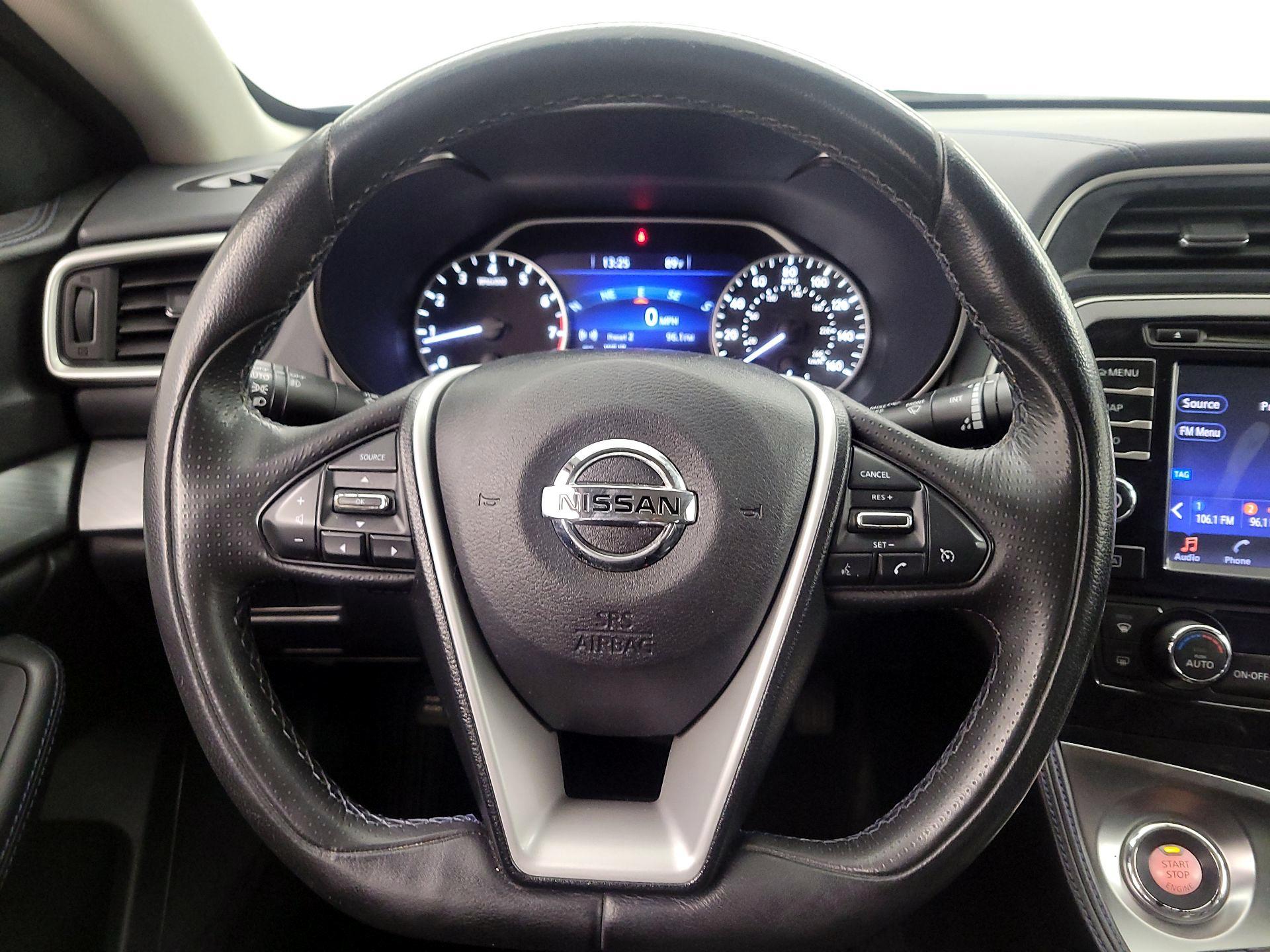 Thumbnail: 2017 Nissan Maxima - 10